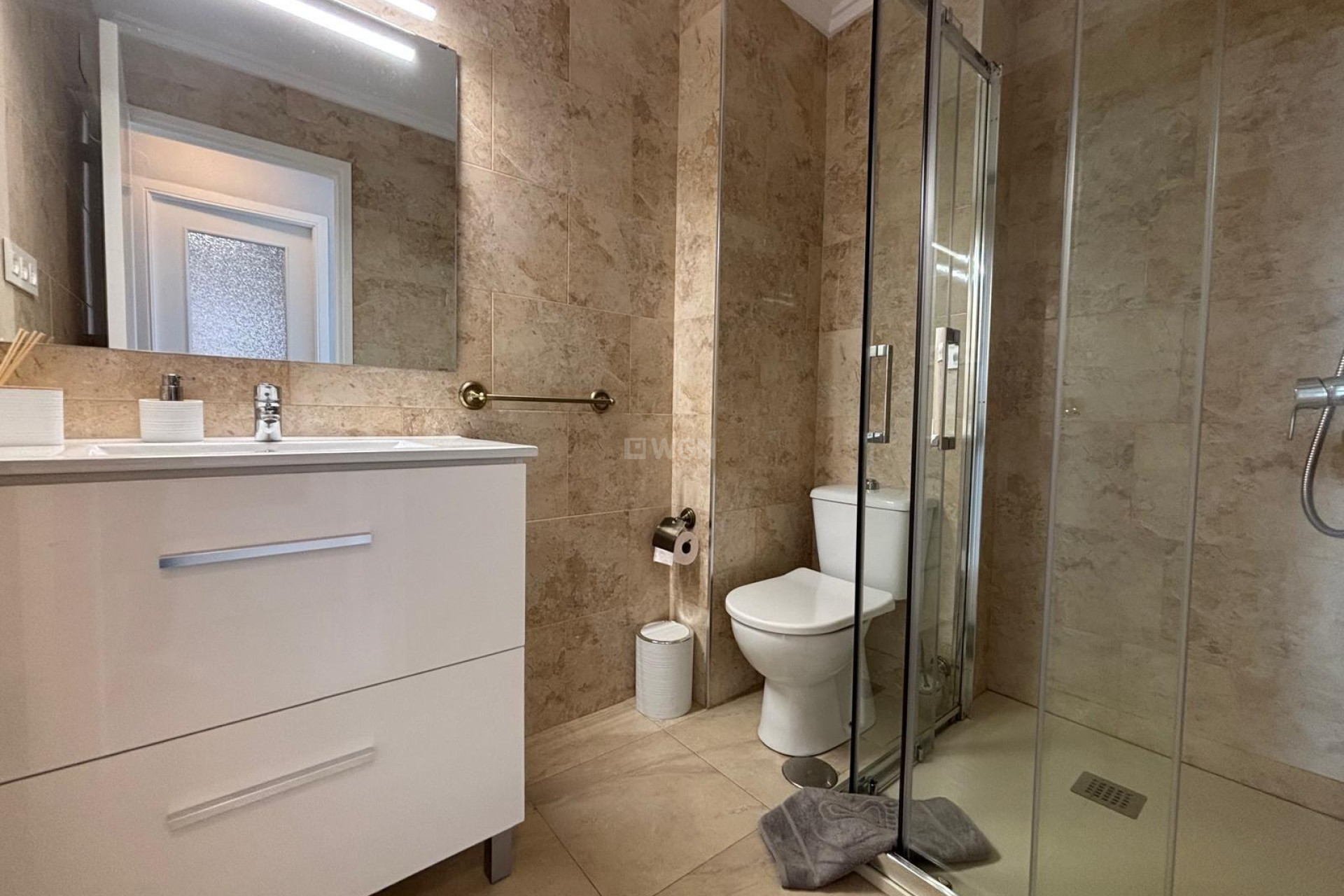 Reventa - Apartamento / piso - Torrevieja - Playa De Los Naufragos