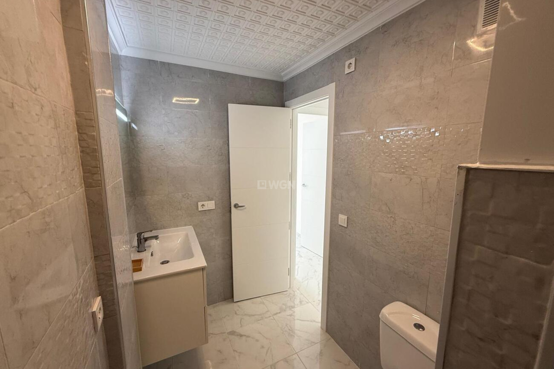 Reventa - Apartamento / piso - Torrevieja - Playa del Acequión
