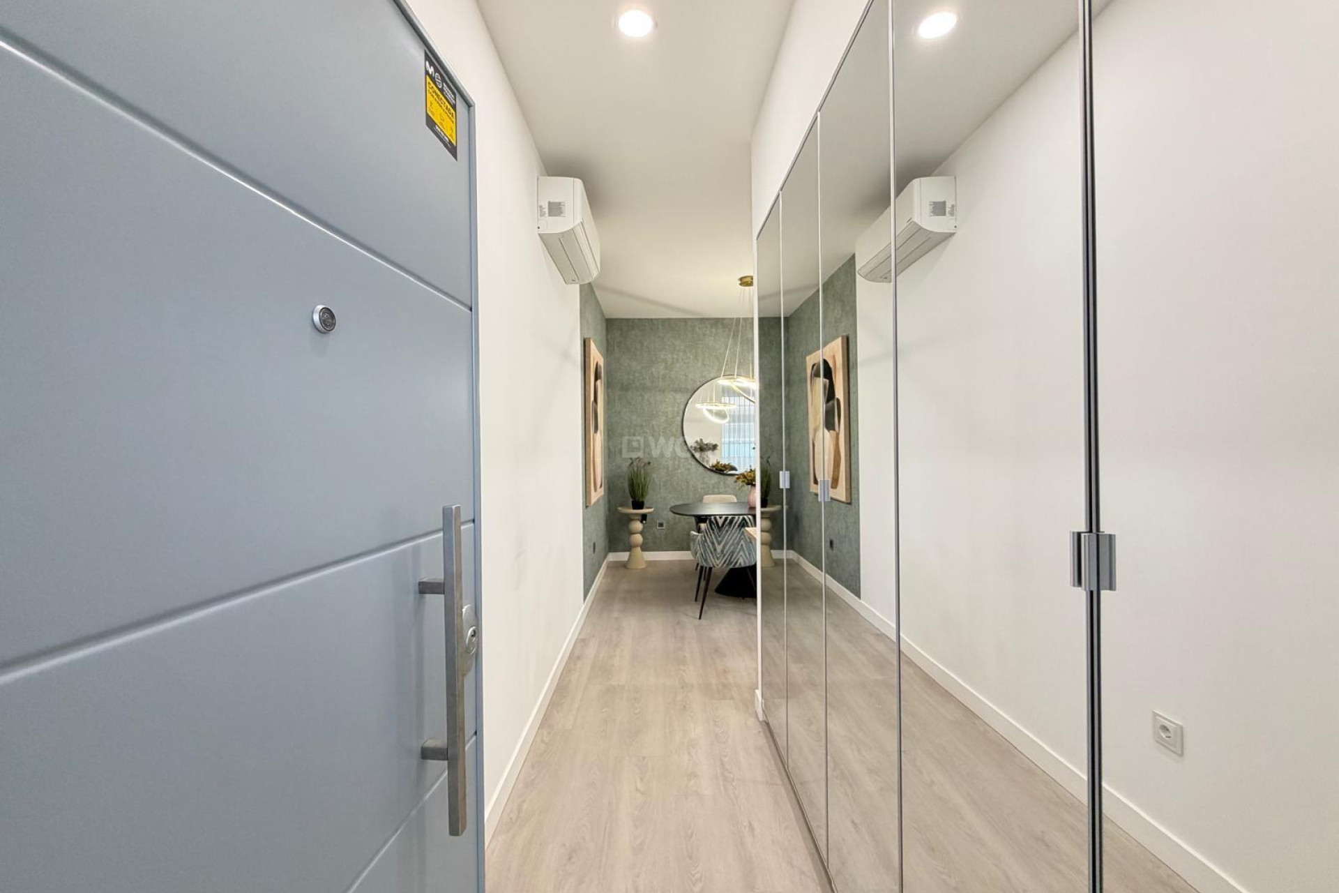 Reventa - Apartamento / piso - Torrevieja - Playa del Cura