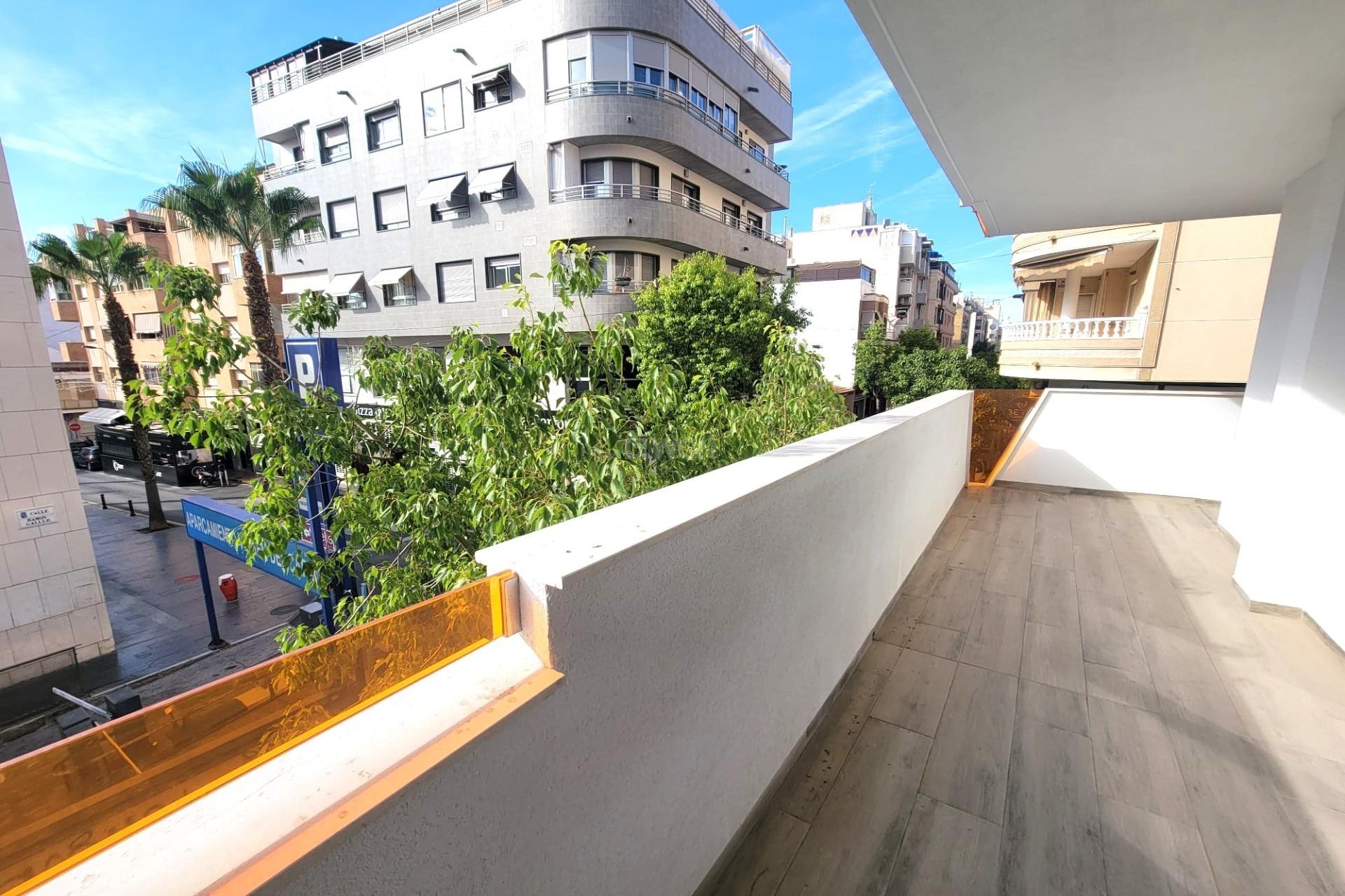 Reventa - Apartamento / piso - Torrevieja - Playa del Cura