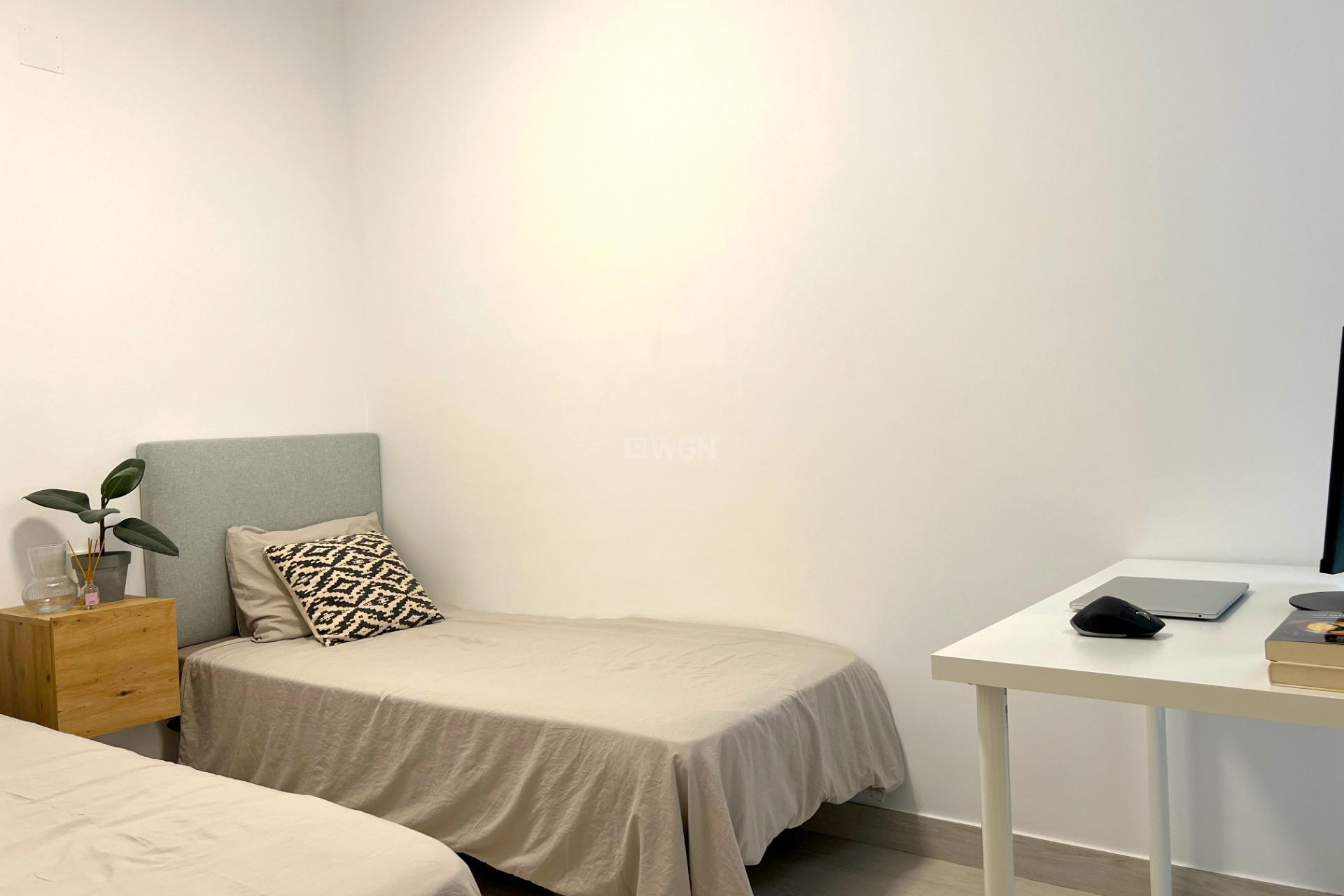 Reventa - Apartamento / piso - Torrevieja - Playa del Cura