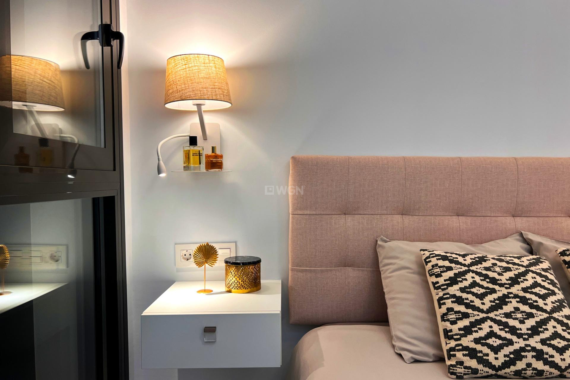 Reventa - Apartamento / piso - Torrevieja - Playa del Cura