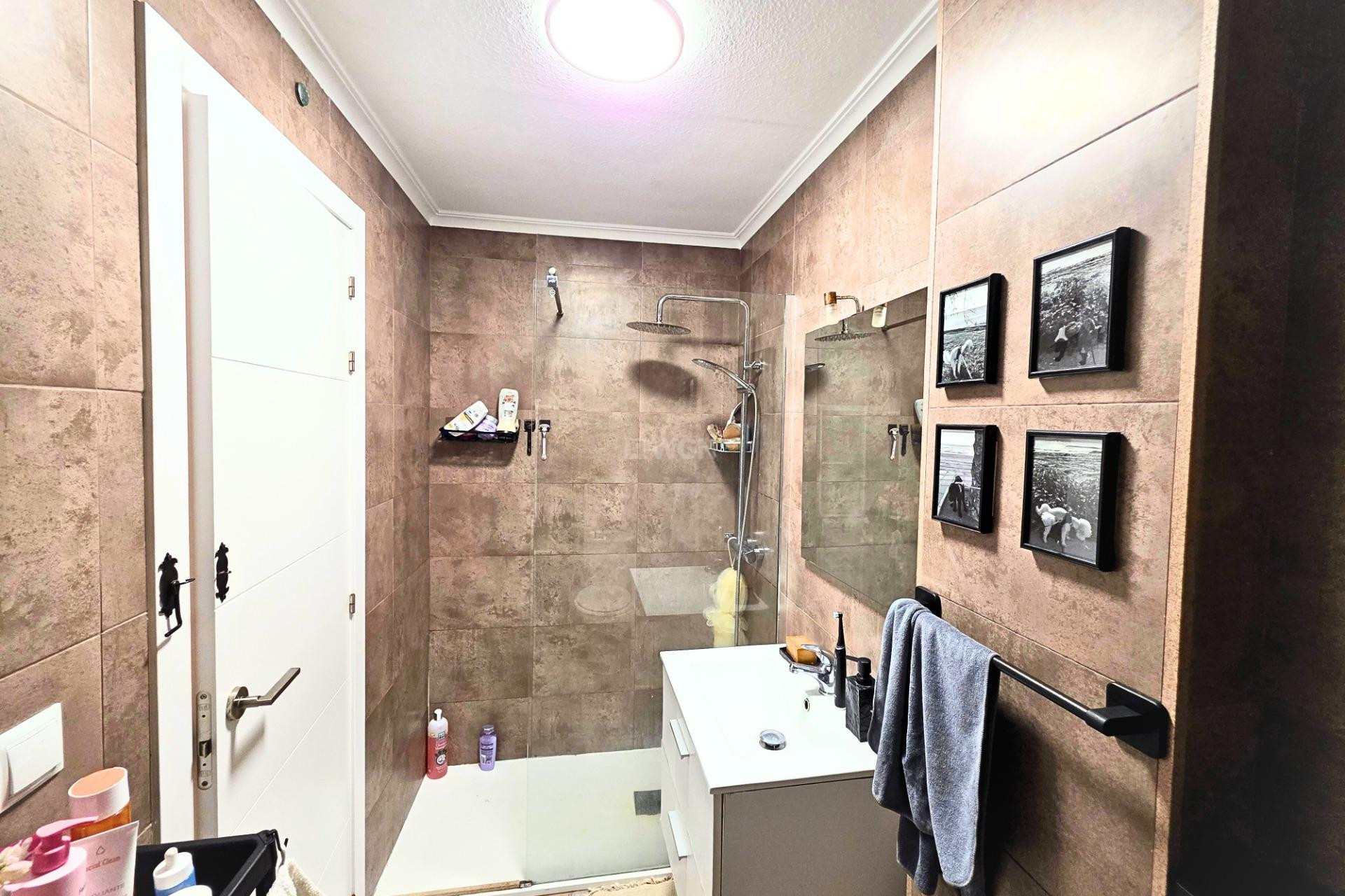 Reventa - Apartamento / piso - Torrevieja - Playa del Cura