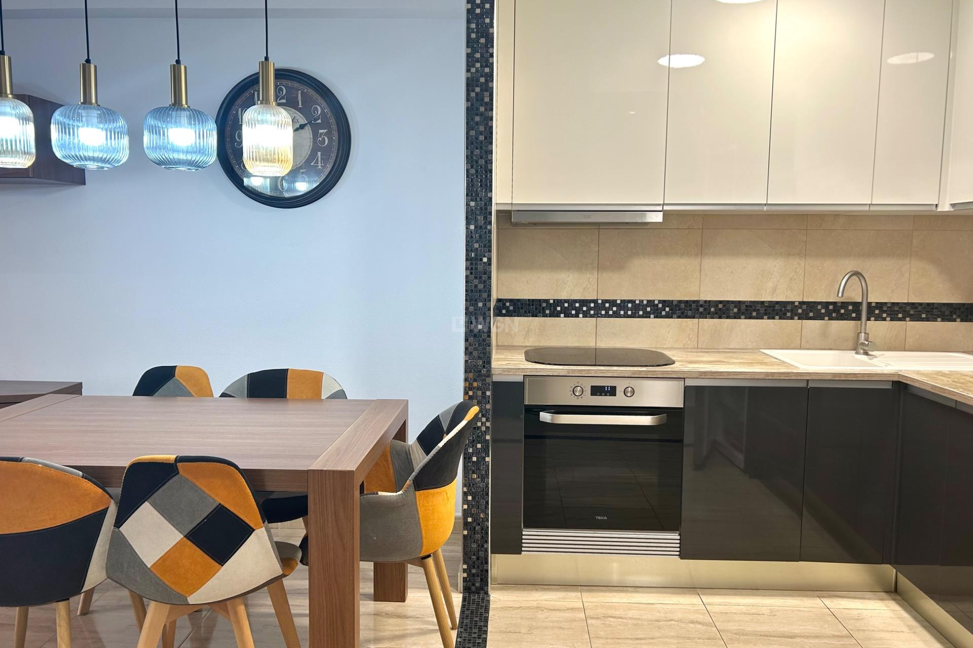 Reventa - Apartamento / piso - Torrevieja - Playa del Cura