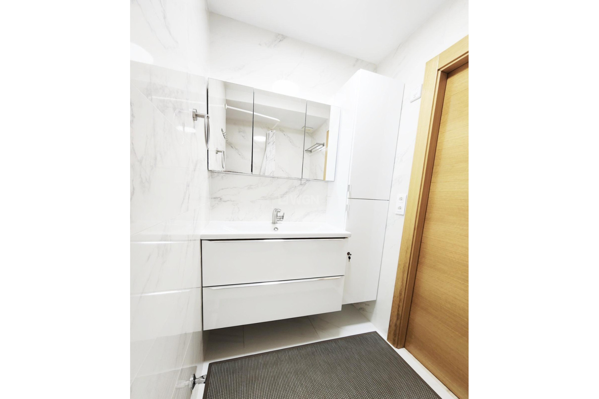 Reventa - Apartamento / piso - Torrevieja - Playa del Cura