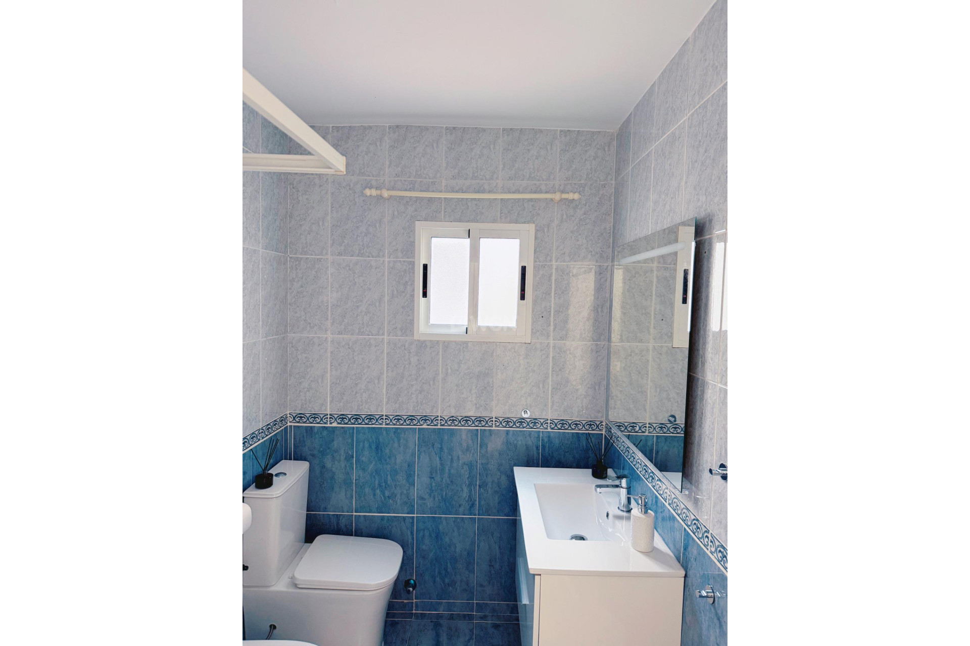 Reventa - Apartamento / piso - Torrevieja - Playa del Cura