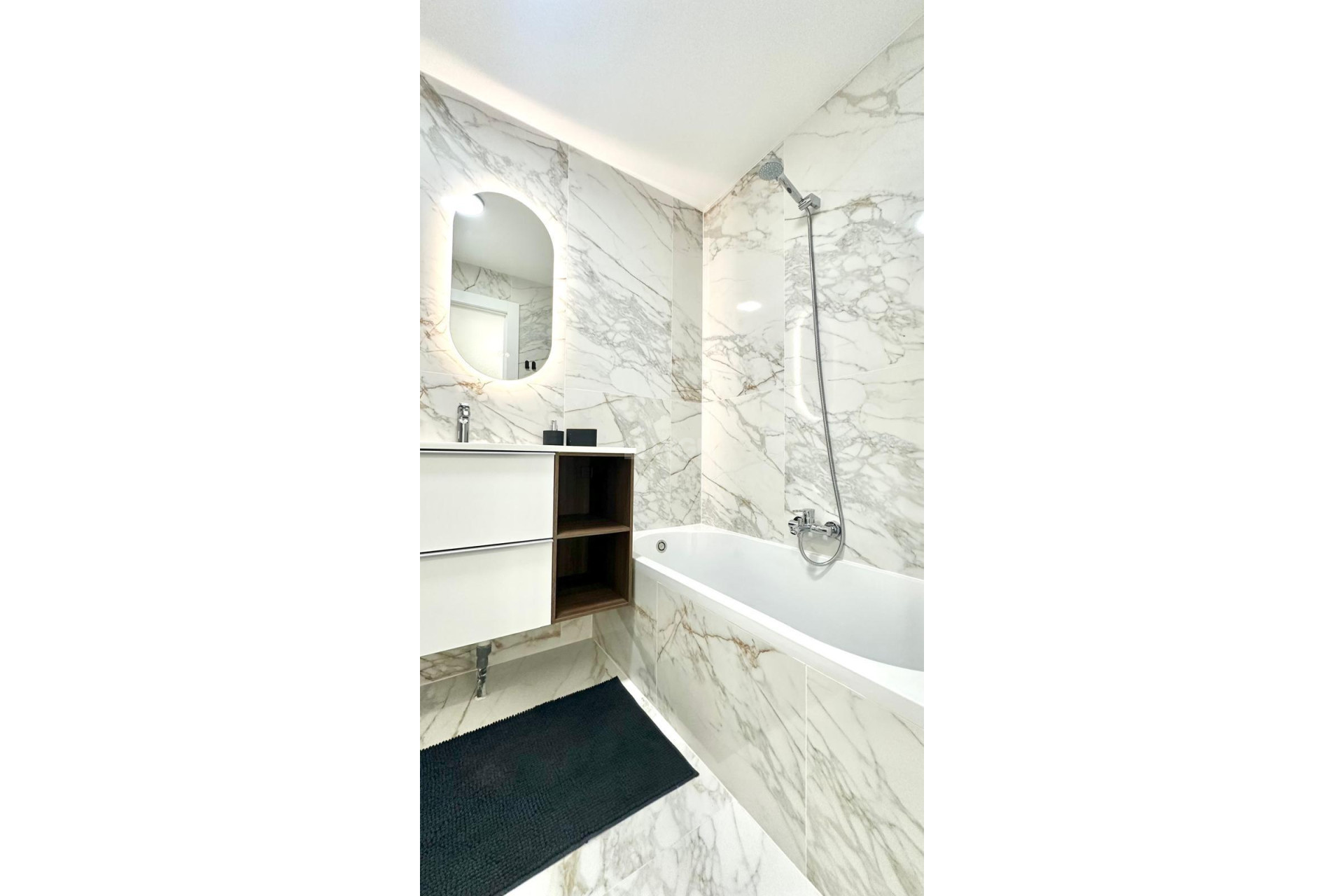 Reventa - Apartamento / piso - Torrevieja - Playa del Cura