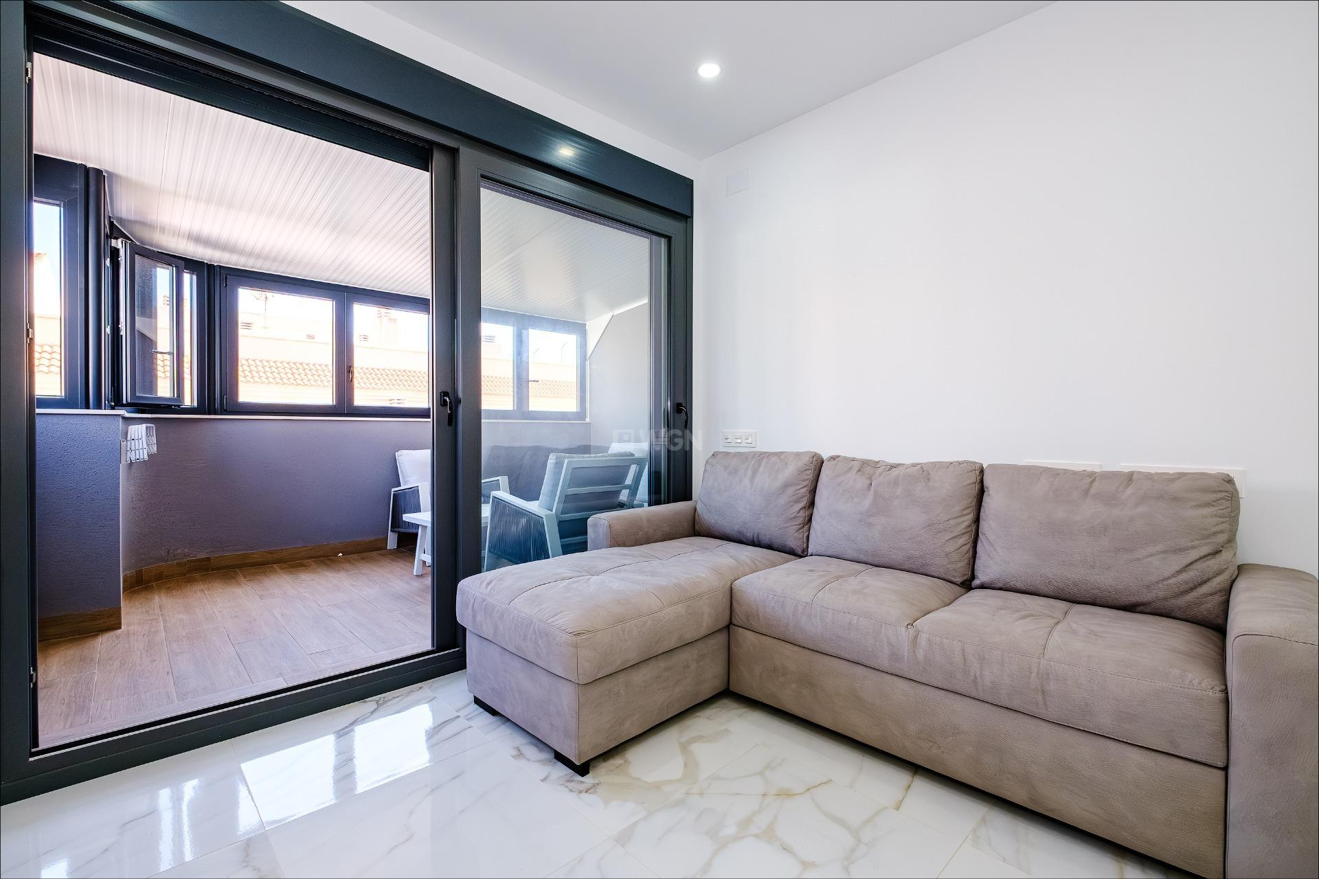 Reventa - Apartamento / piso - Torrevieja - Playa del Cura