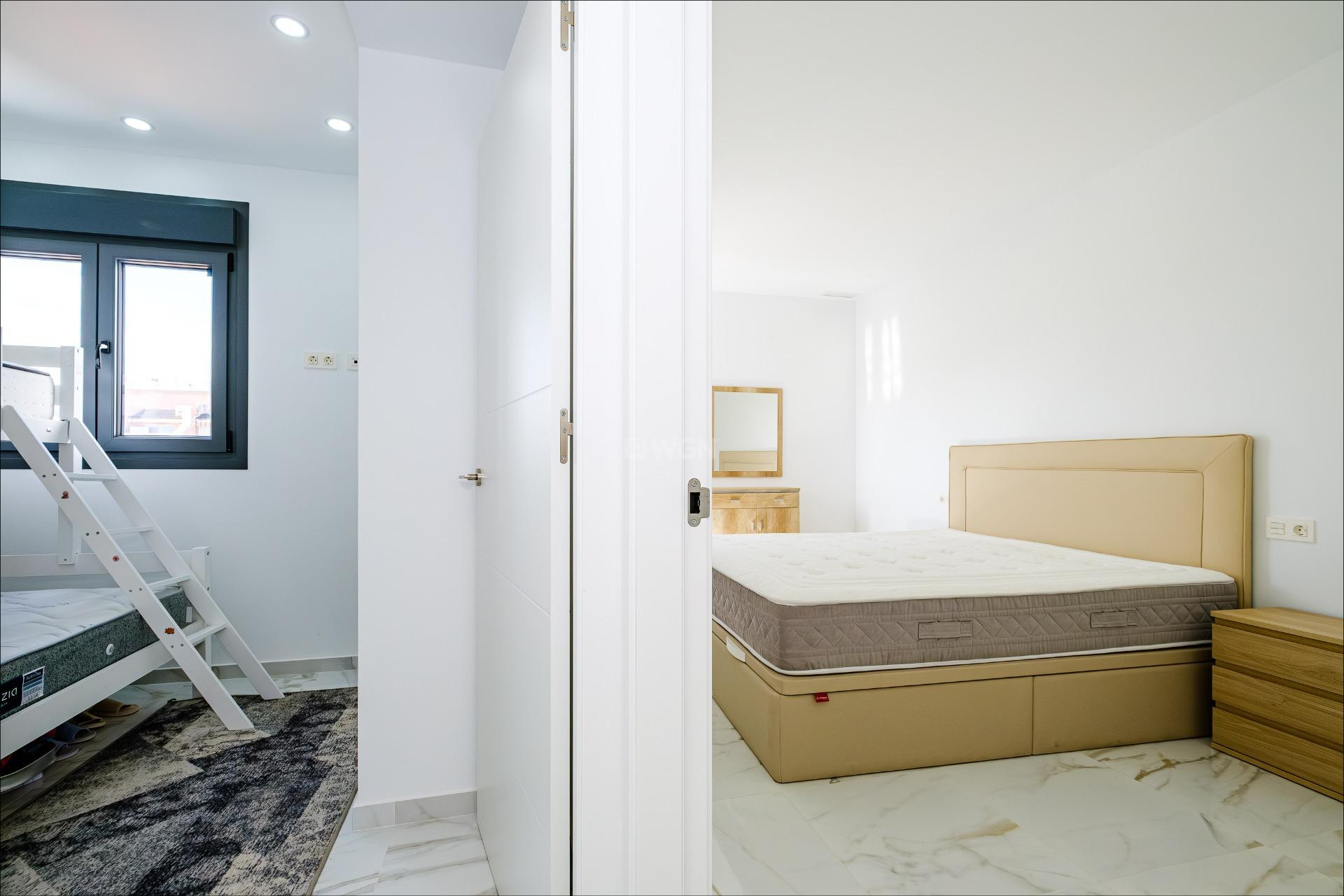 Reventa - Apartamento / piso - Torrevieja - Playa del Cura