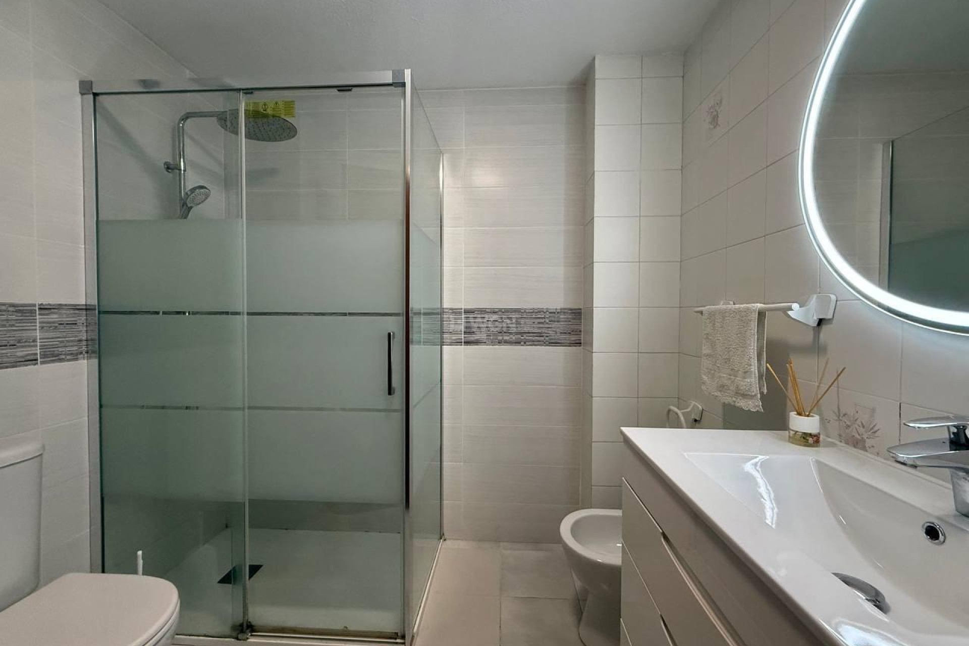 Reventa - Apartamento / piso - Torrevieja - Playa del Cura