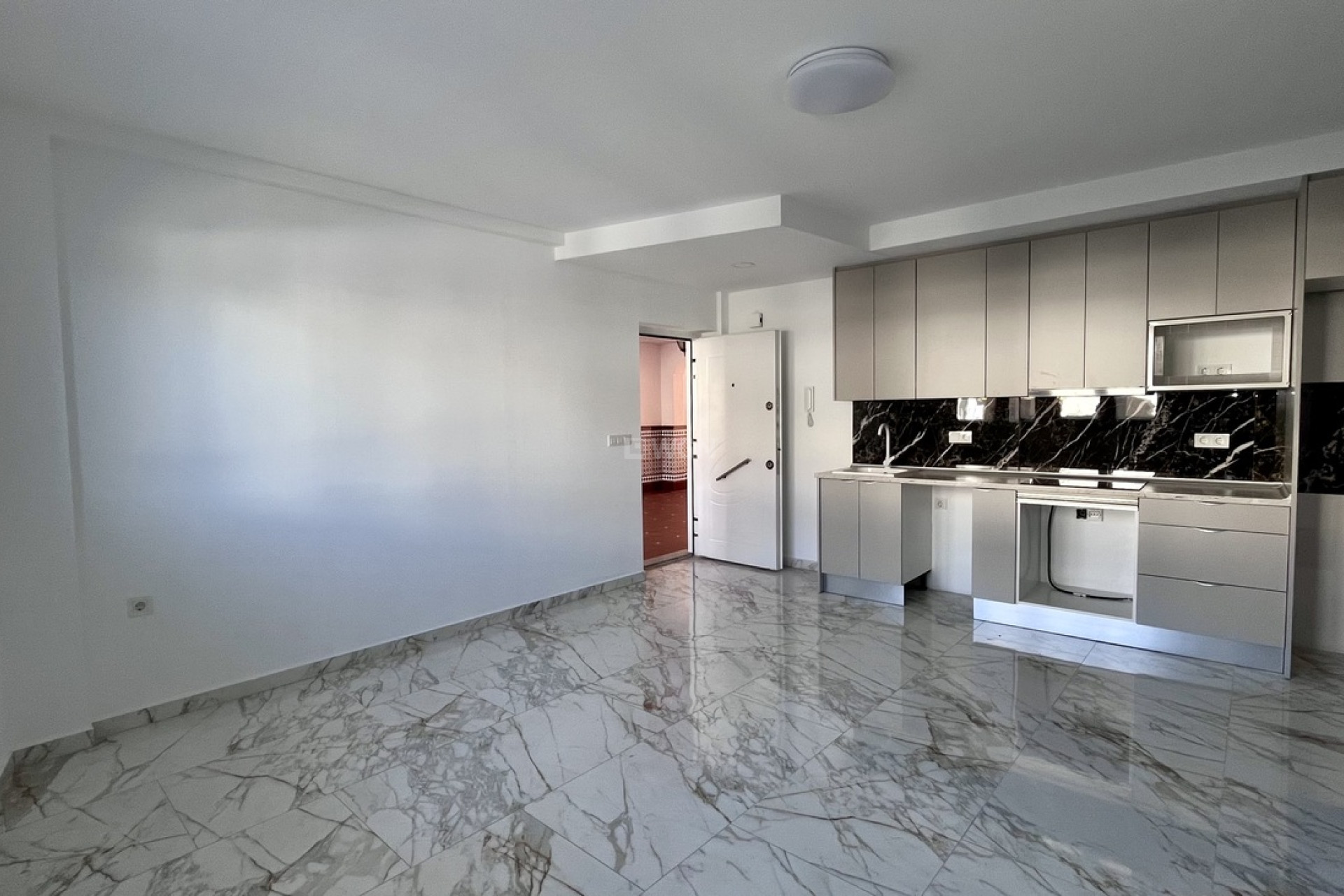 Reventa - Apartamento / piso - Torrevieja - PLAYA LOS LOCOS