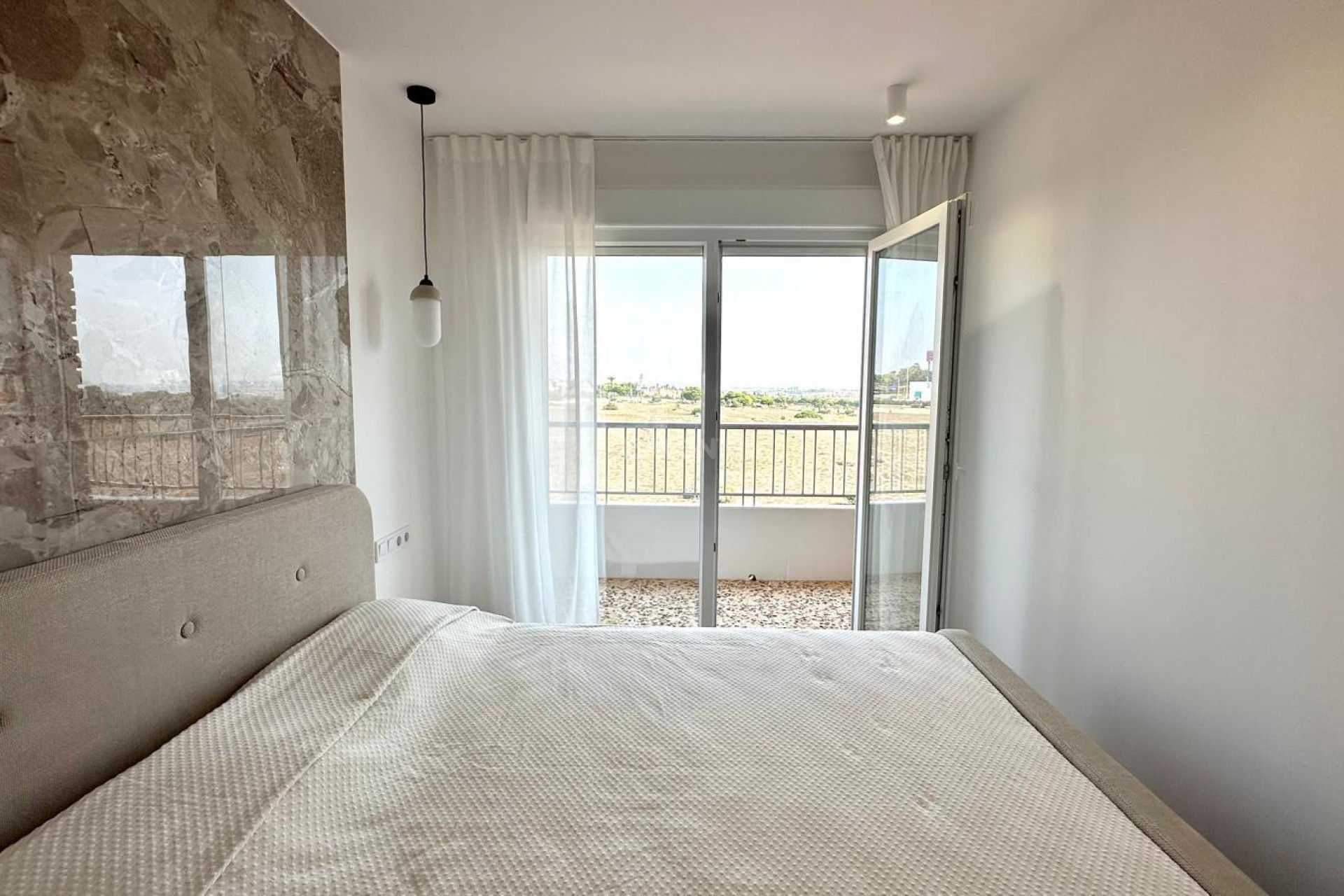 Reventa - Apartamento / piso - Torrevieja - Punta Prima