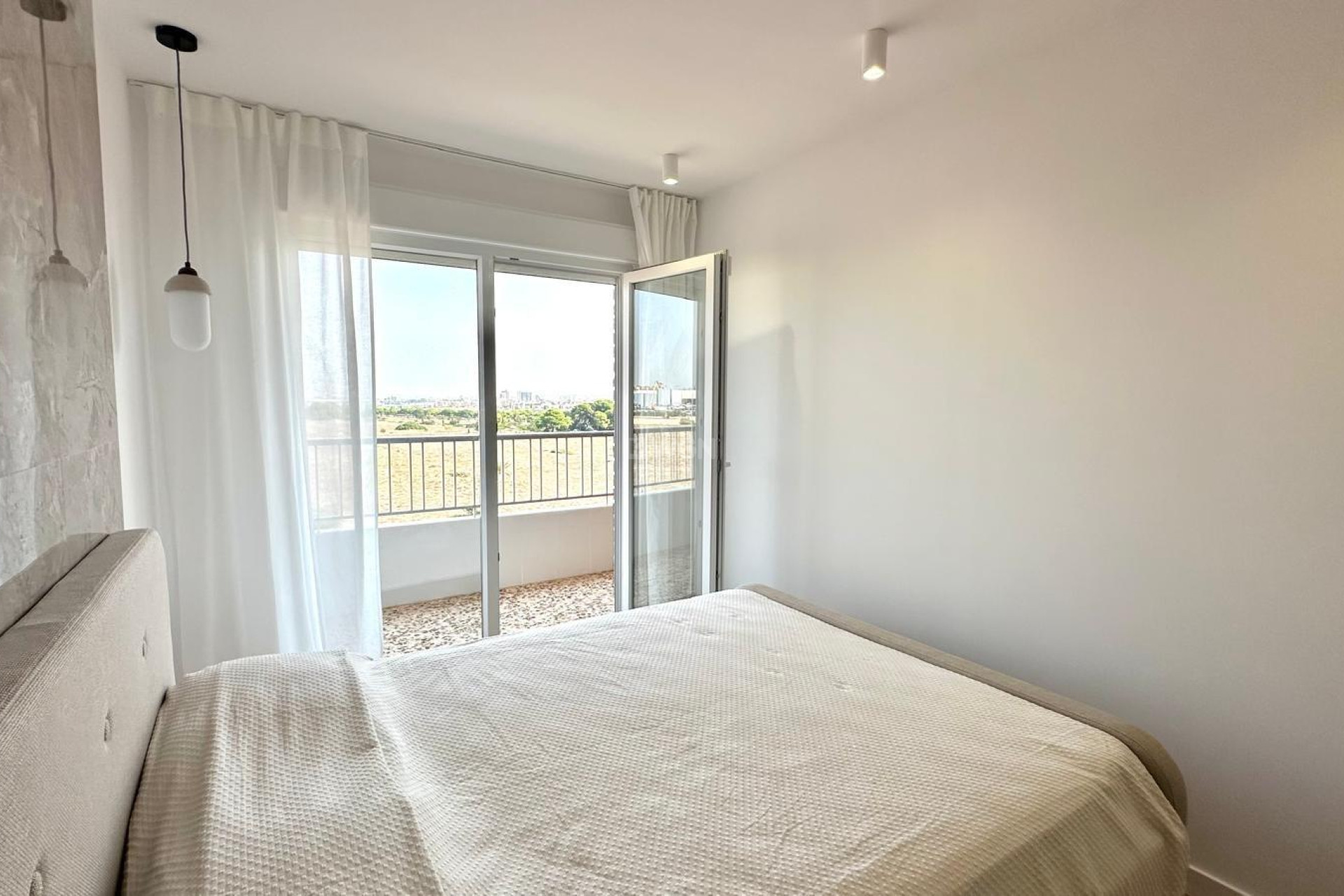 Reventa - Apartamento / piso - Torrevieja - Punta Prima