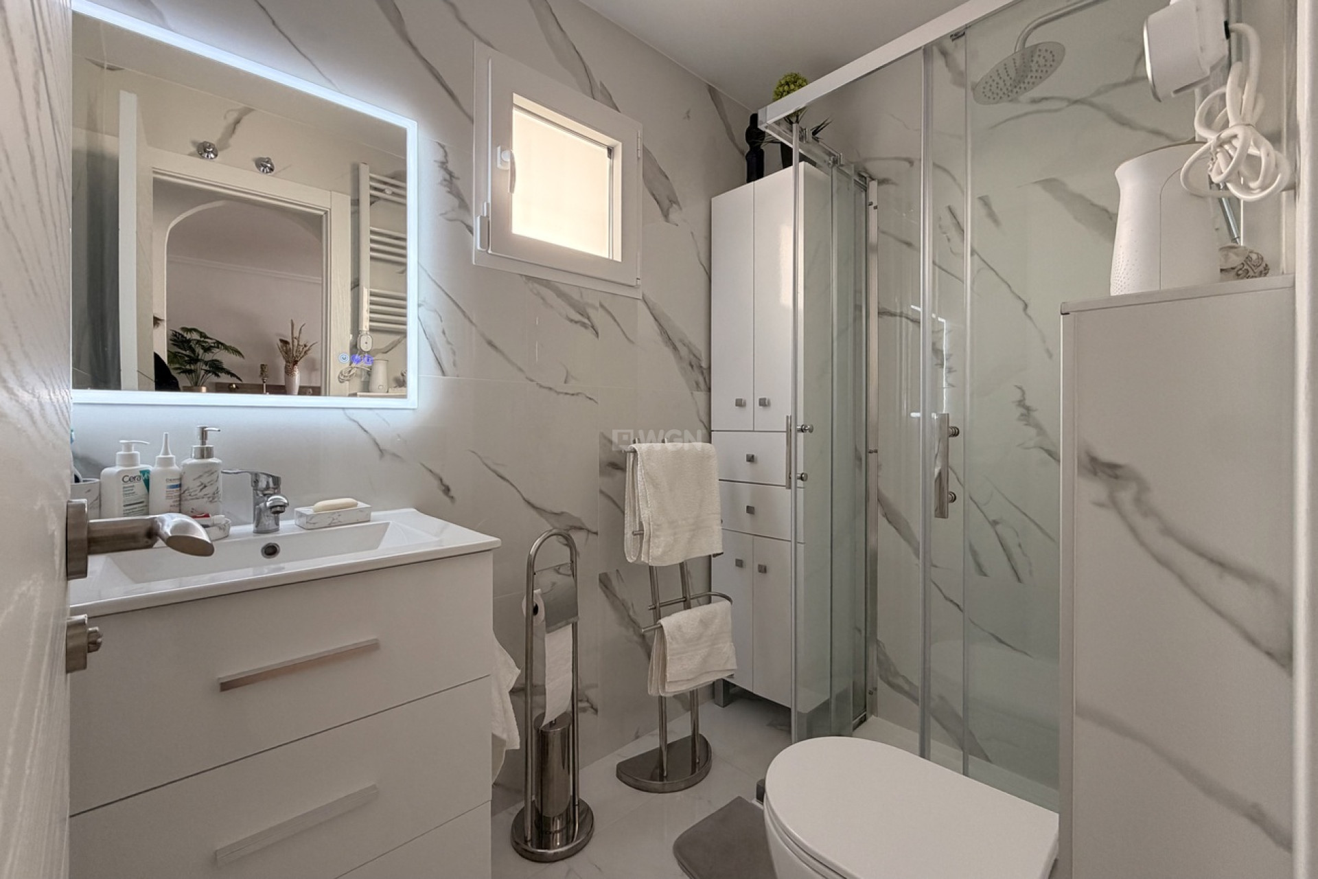 Reventa - Apartamento / piso - Torrevieja - Urb. Calas Blancas III