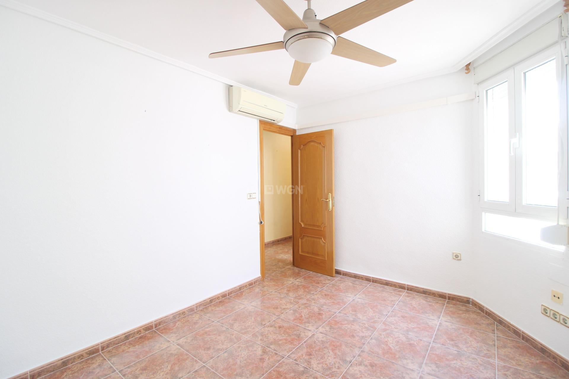 Reventa - Apartamento / piso - Torrevieja