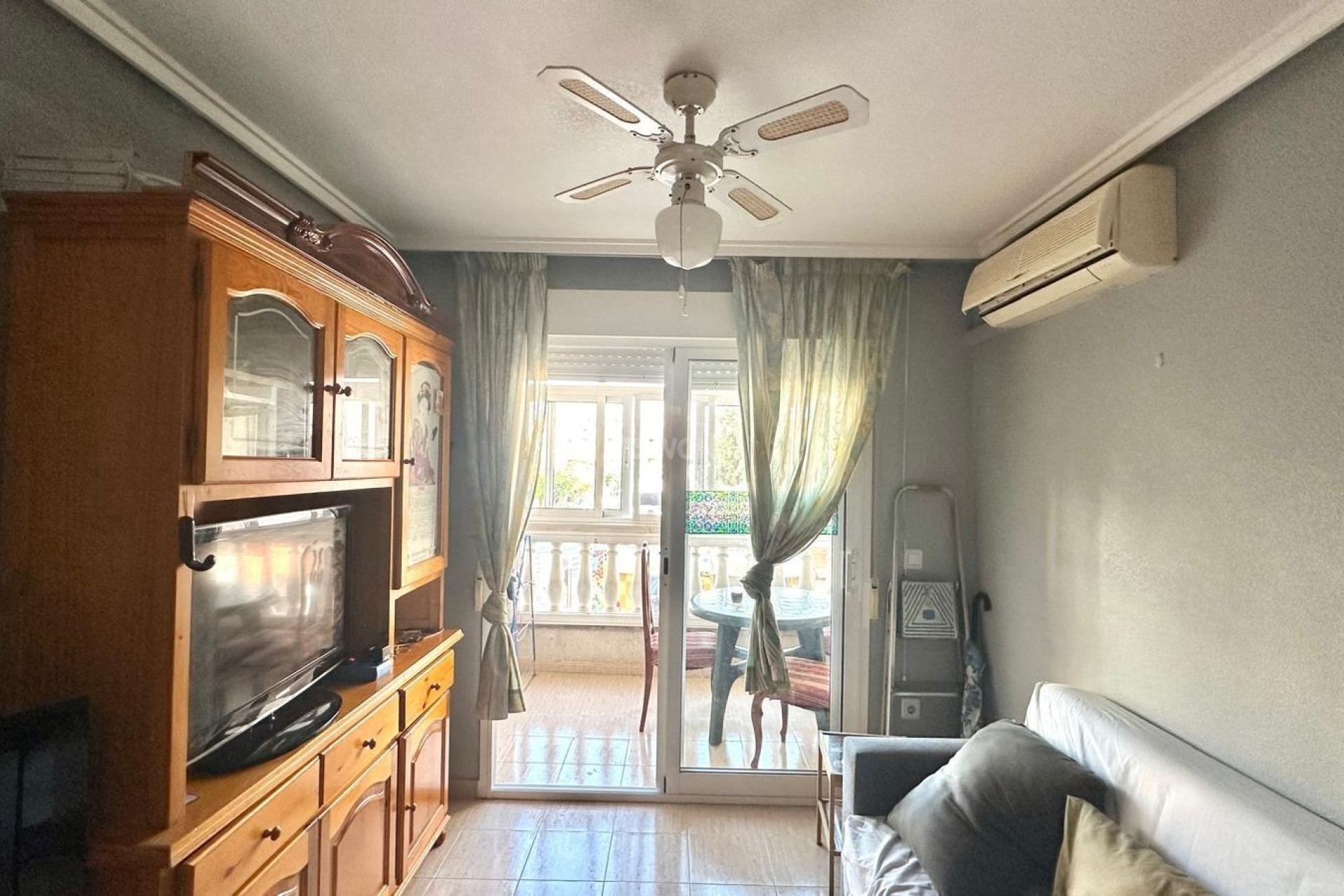 Reventa - Apartamento / piso - Torrevieja