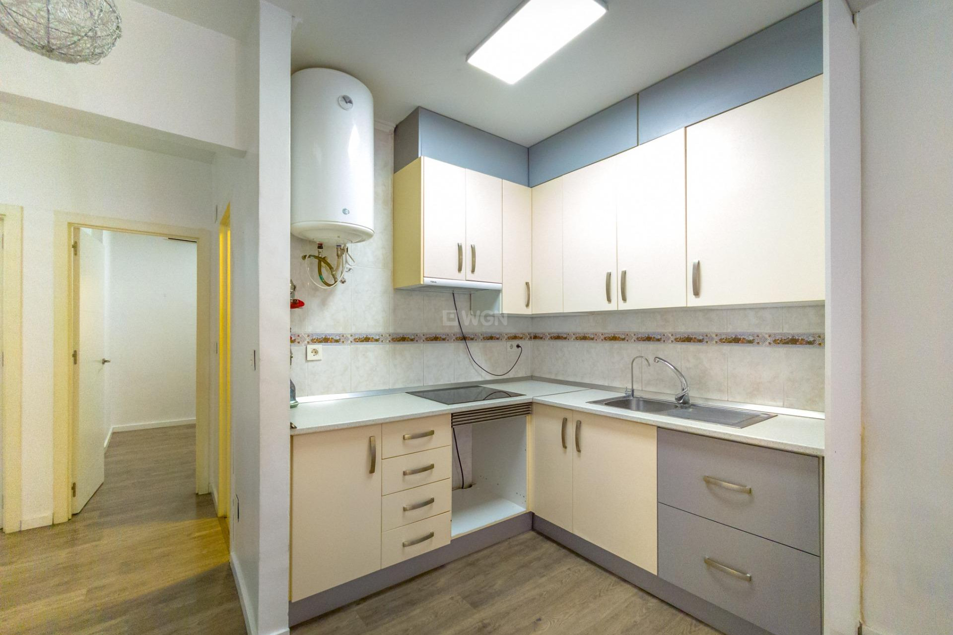 Reventa - Apartamento / piso - Torrevieja