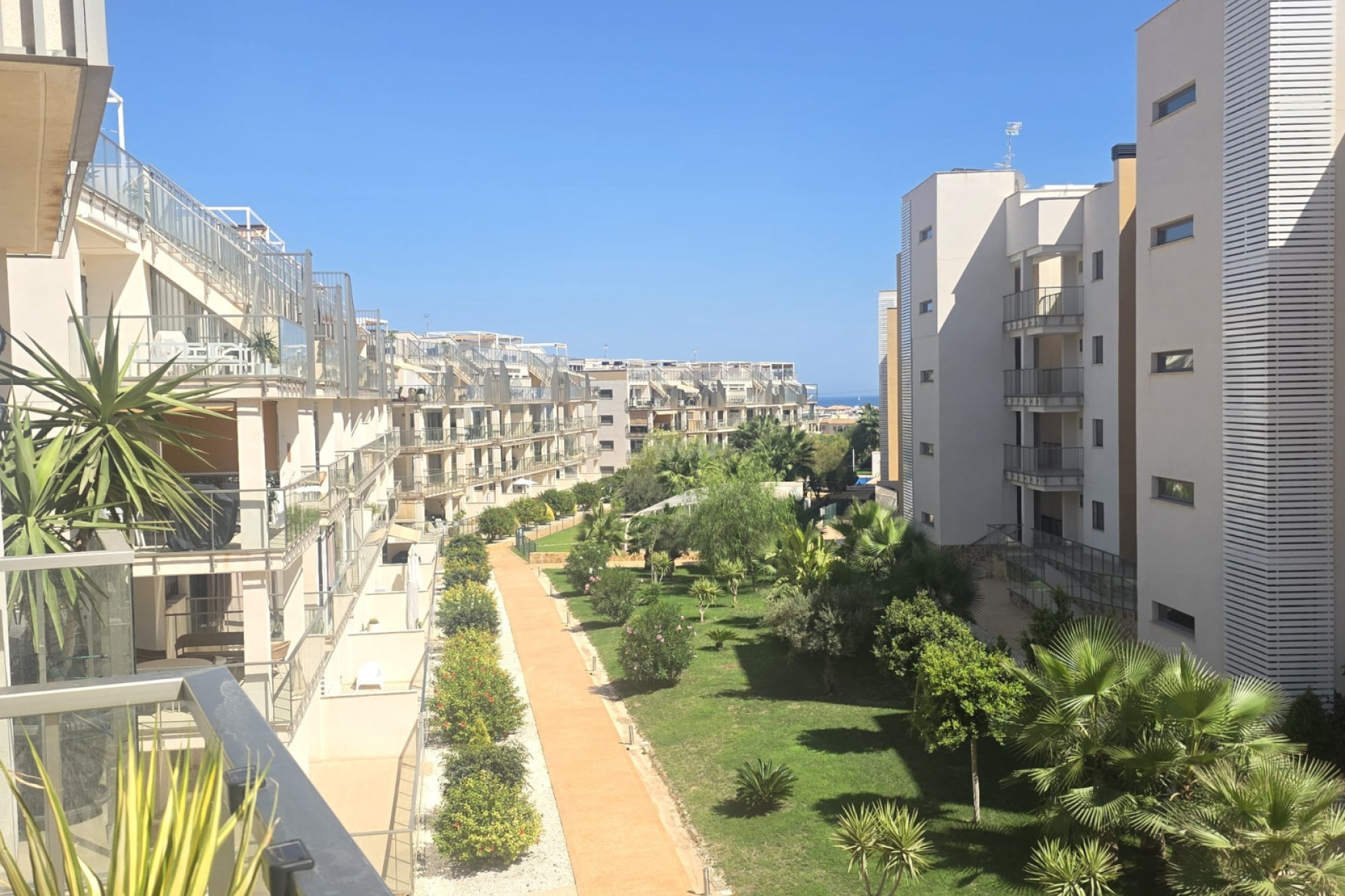 Reventa - Apartamento / piso - Villamartin - Costa Blanca