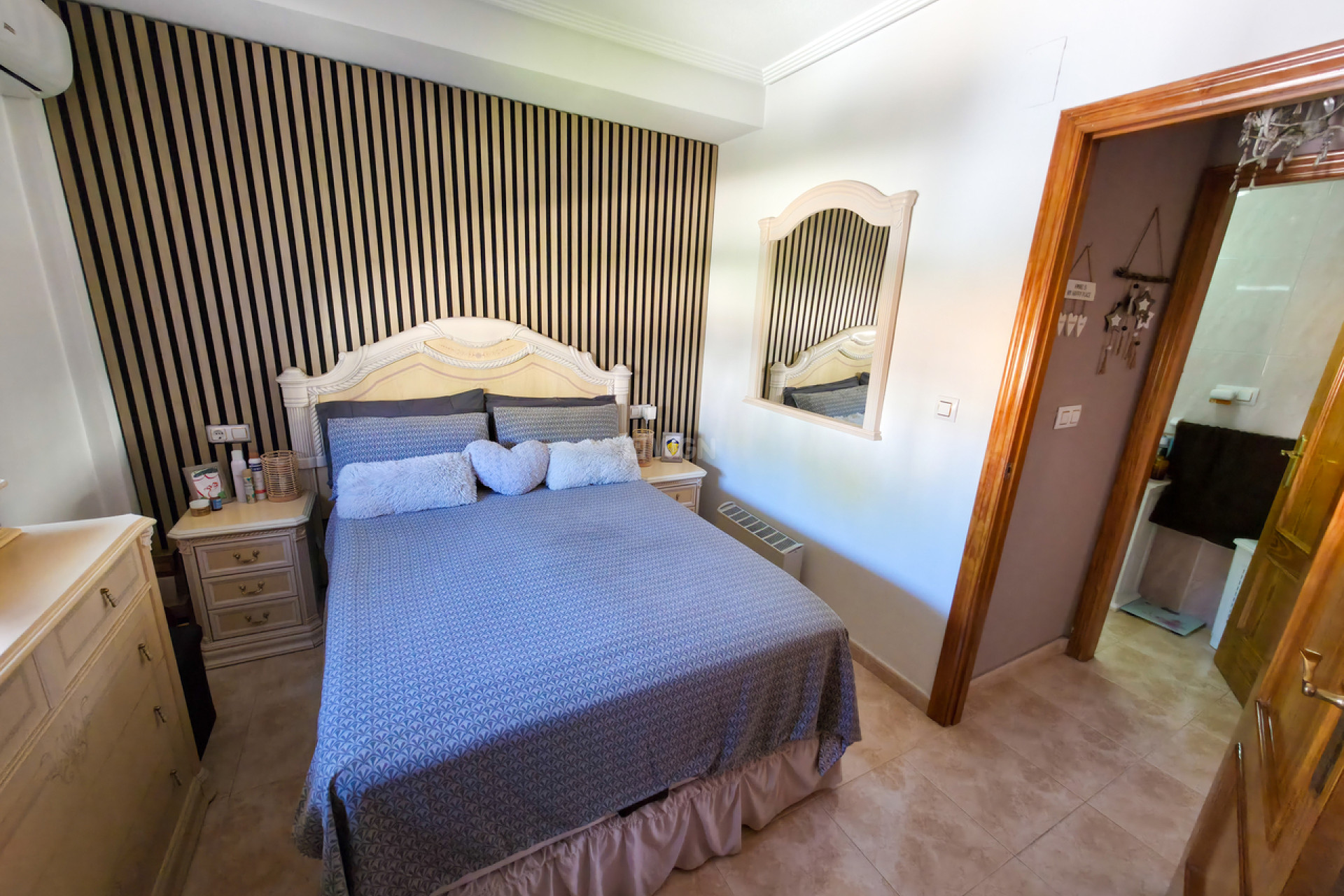 Reventa - Apartamento / piso - Villamartin - Costa Blanca