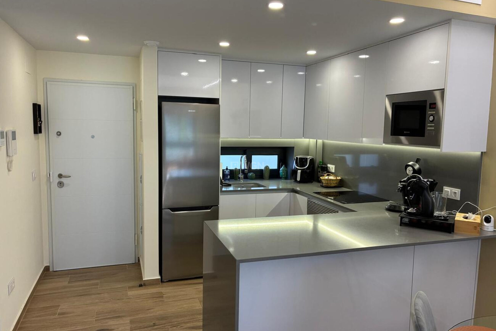 Reventa - Apartamento / piso - Villamartin - Costa Blanca