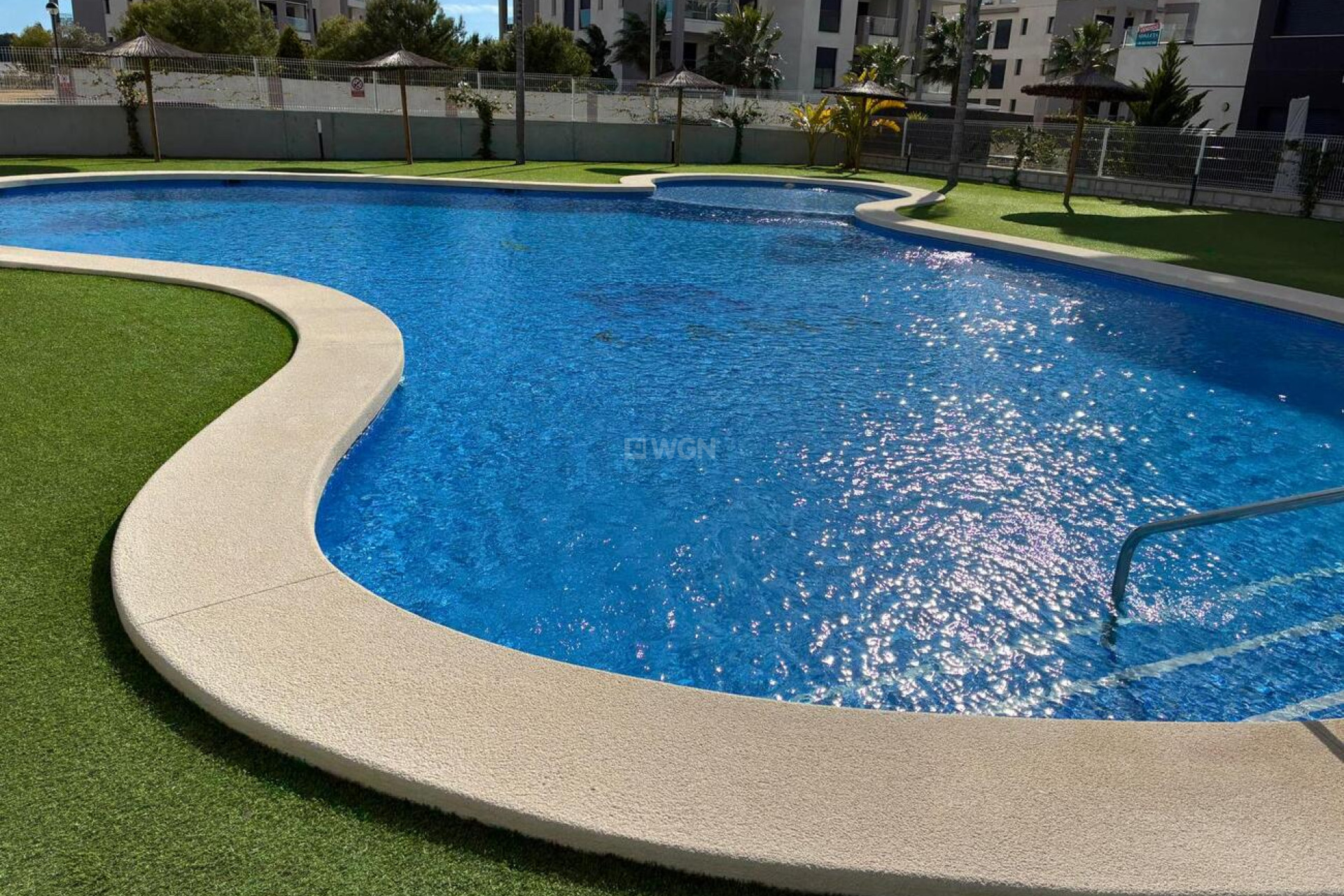 Reventa - Apartamento / piso - Villamartin - Costa Blanca