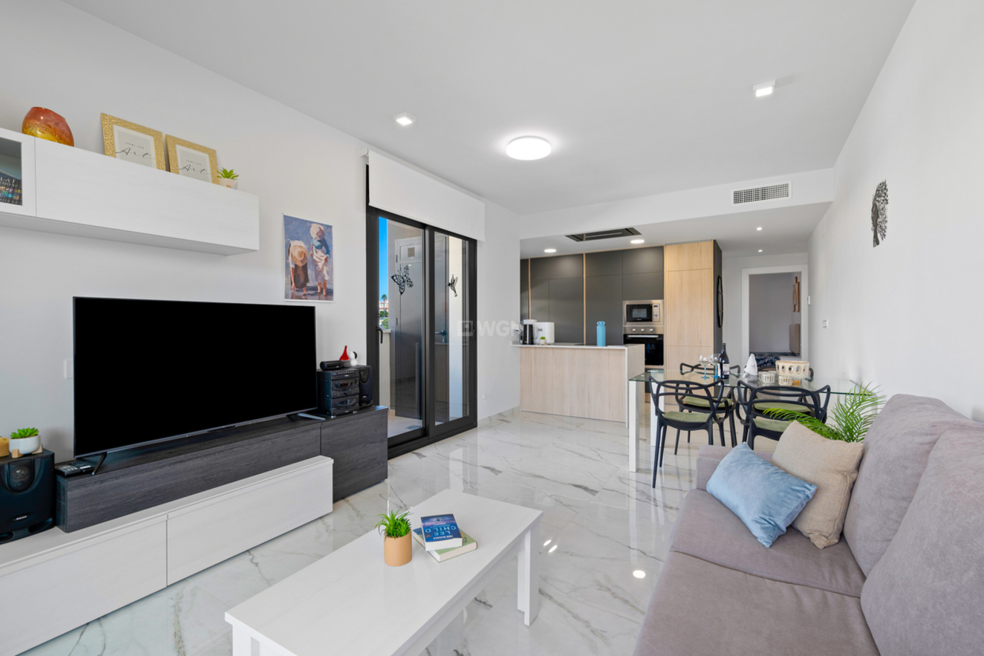 Reventa - Apartamento / piso - Villamartin - Costa Blanca