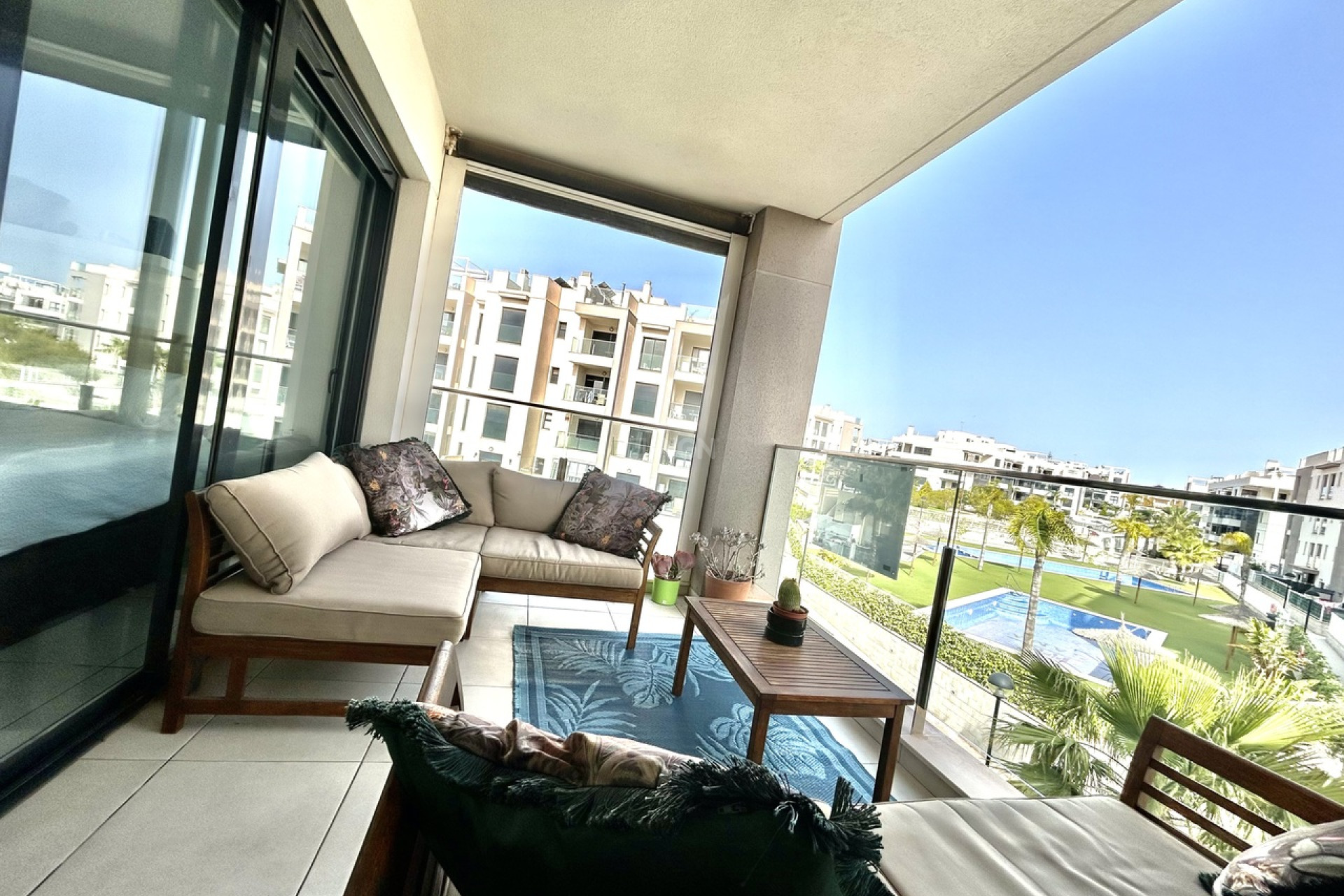 Reventa - Apartamento / piso - Villamartin - Costa Blanca