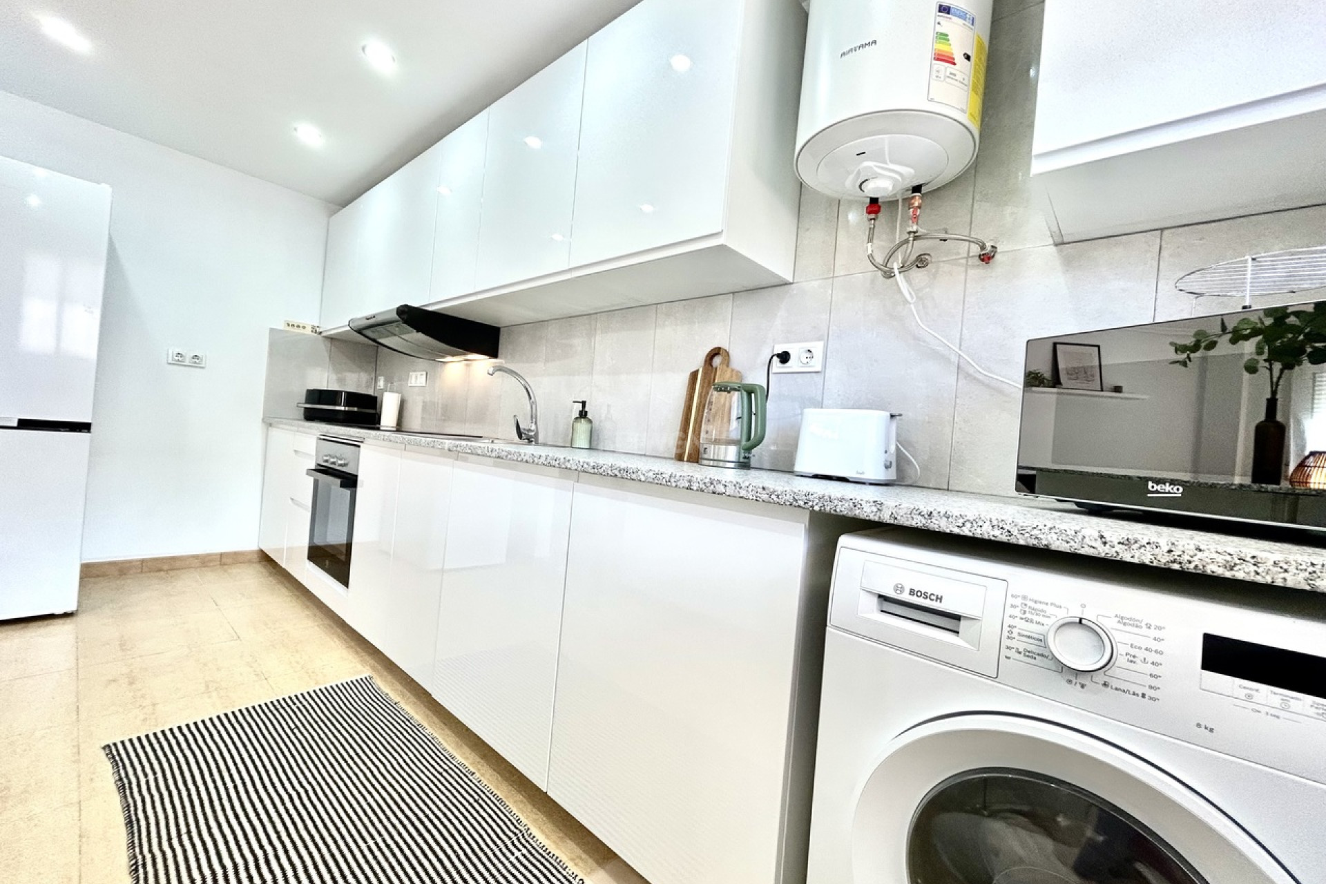 Reventa - Apartamento / piso - Villamartin - Costa Blanca