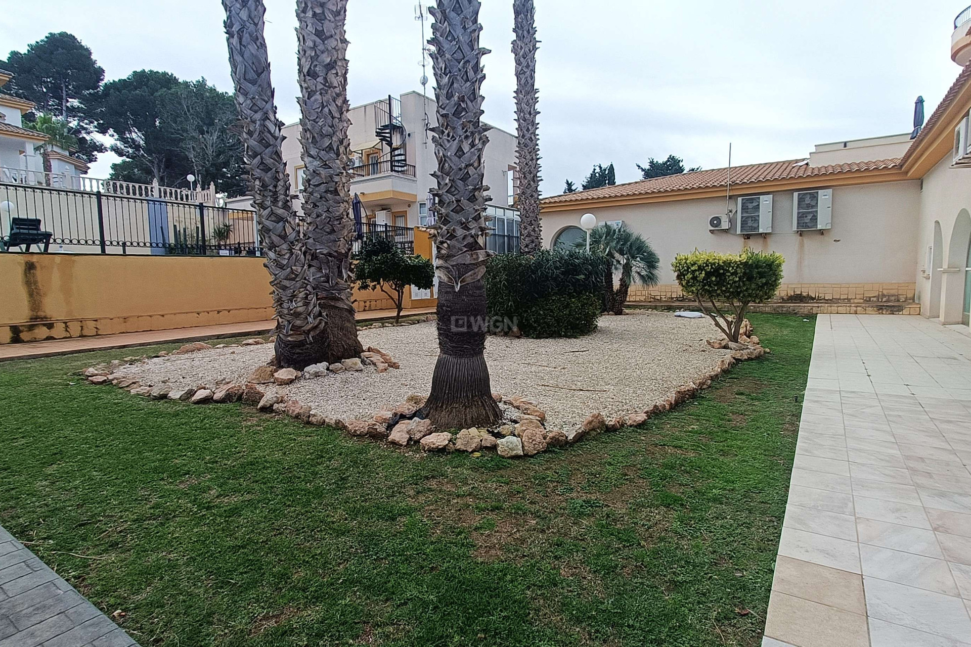 Reventa - Apartamento / piso - Villamartin - Costa Blanca