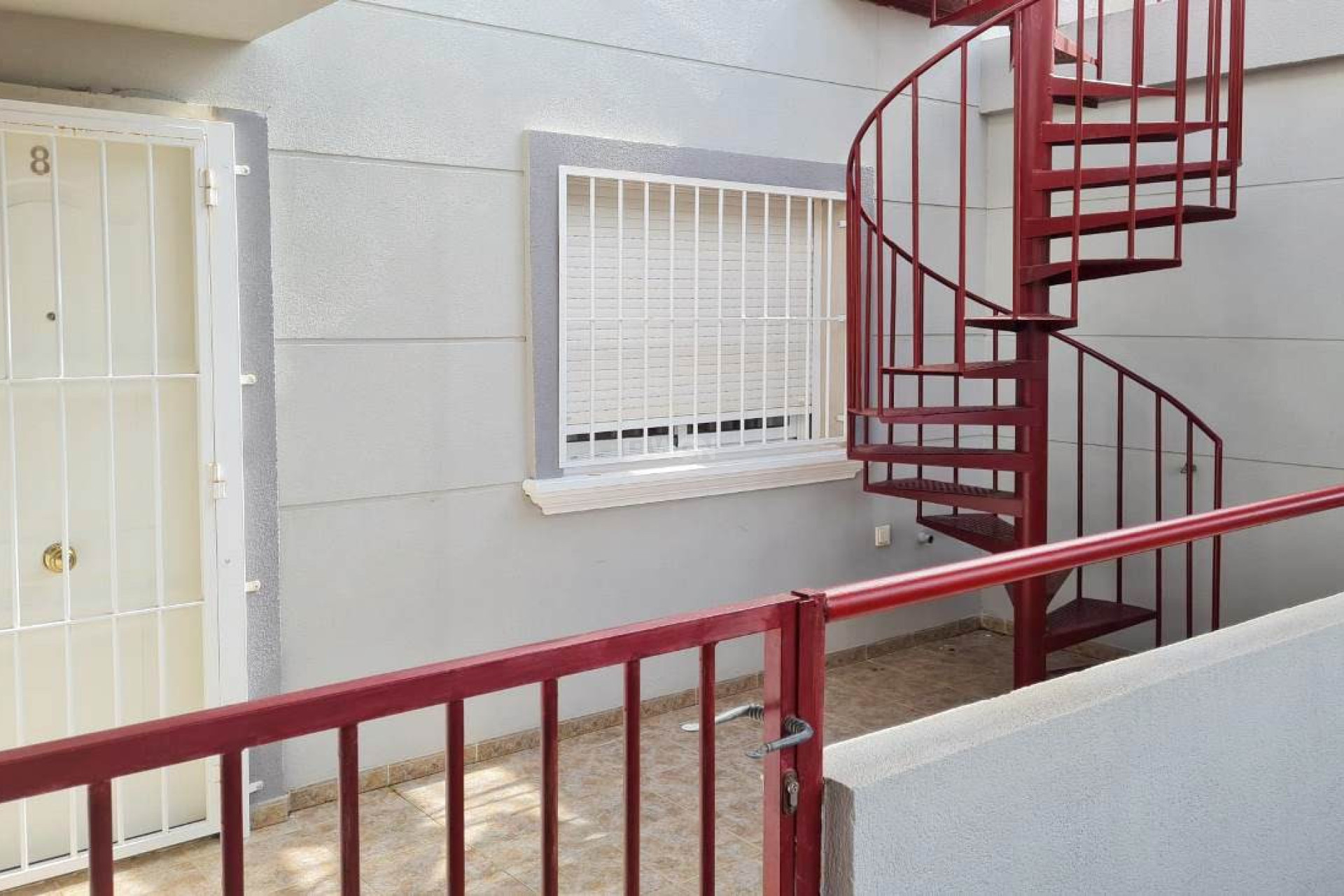 Reventa - Apartamento / piso - Villamartin - Costa Blanca