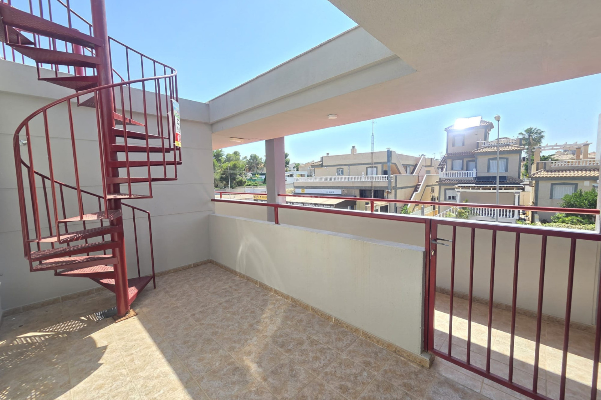 Reventa - Apartamento / piso - Villamartin - Costa Blanca