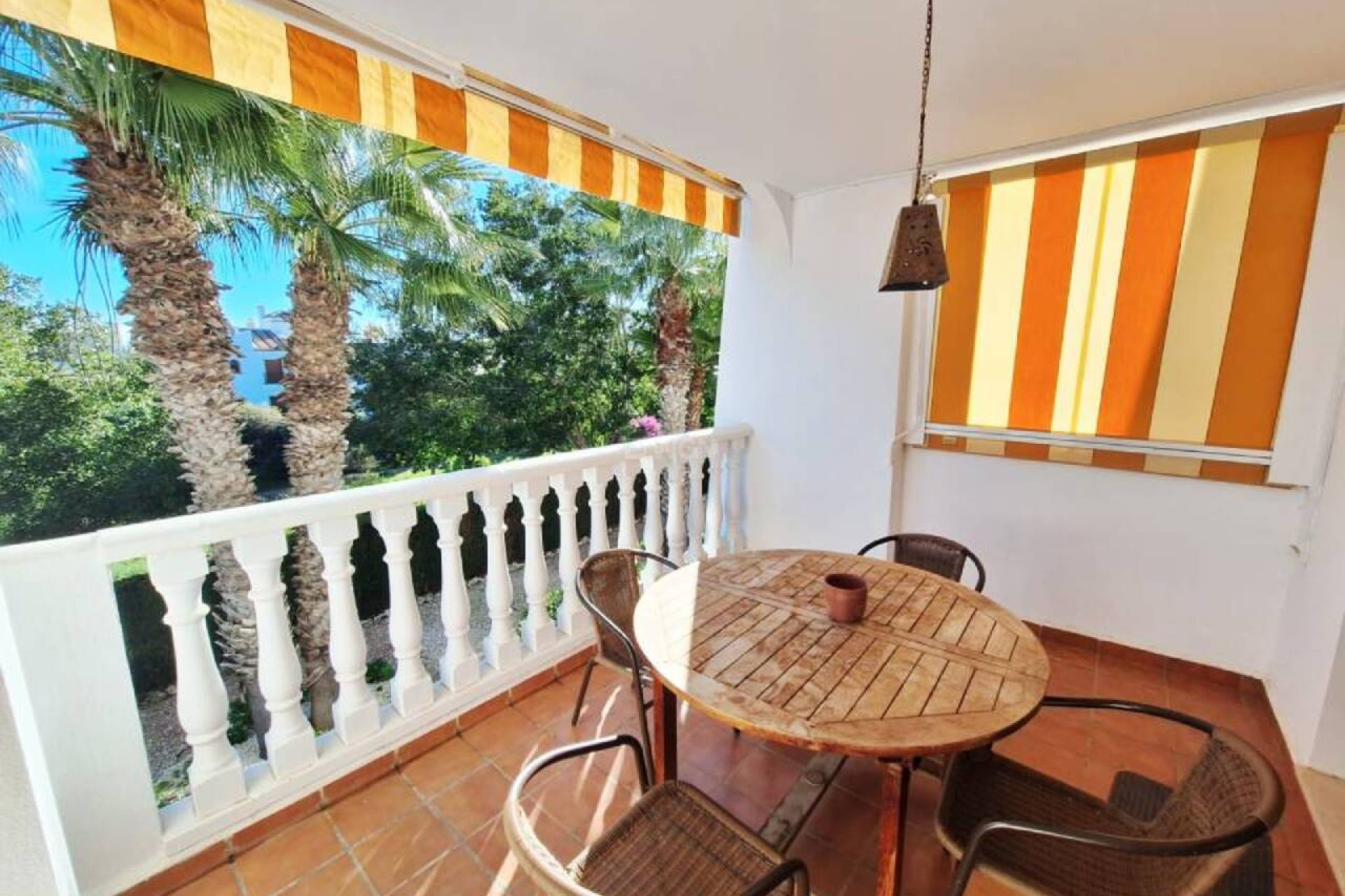 Reventa - Apartamento / piso - Villamartin - Costa Blanca