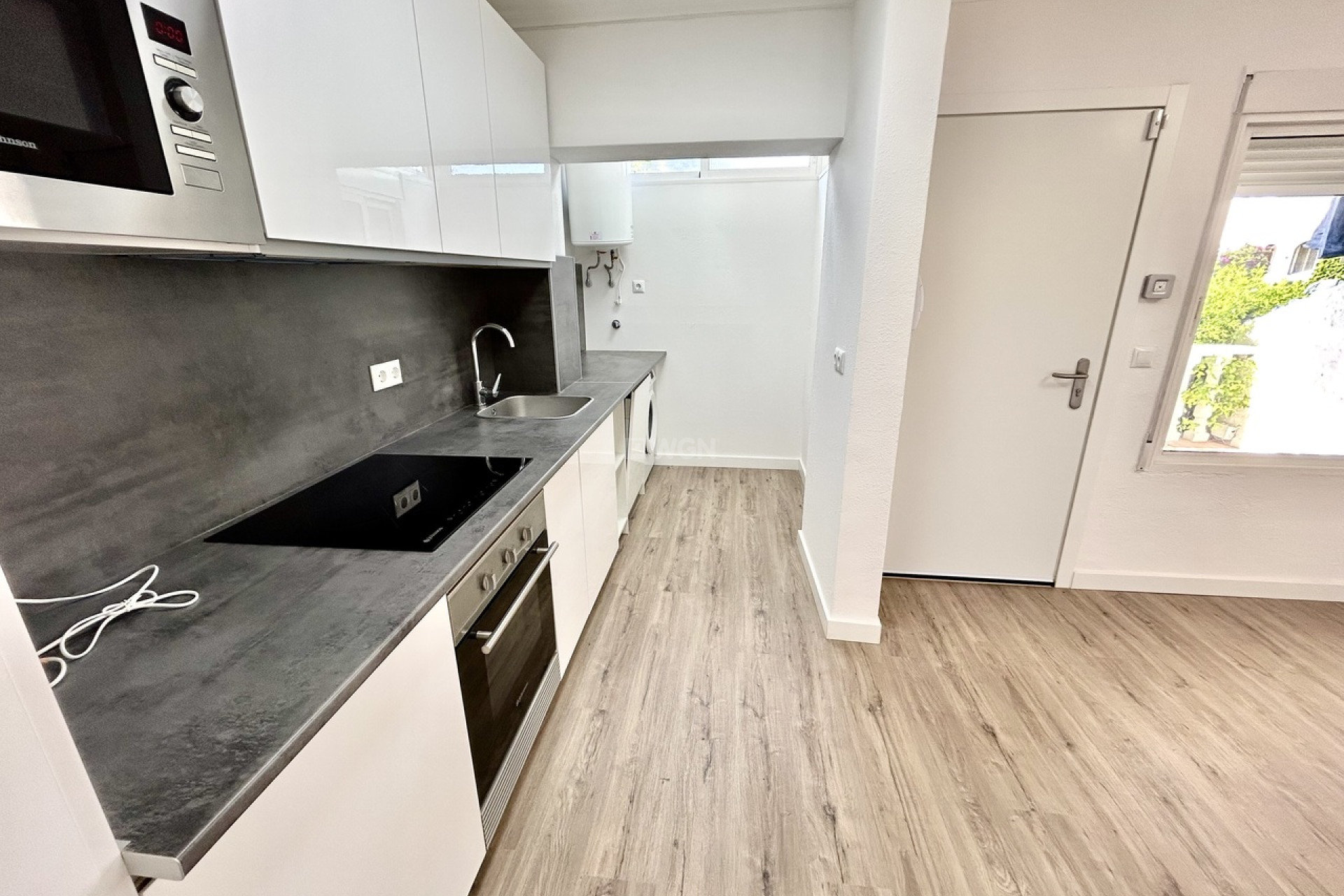 Reventa - Apartamento / piso - Villamartin - Costa Blanca