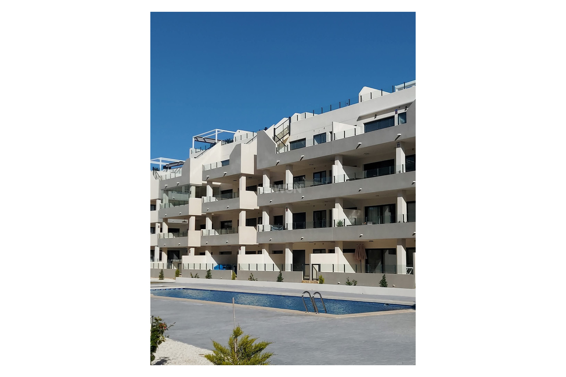 Reventa - Apartamento / piso - Villamartin - Costa Blanca