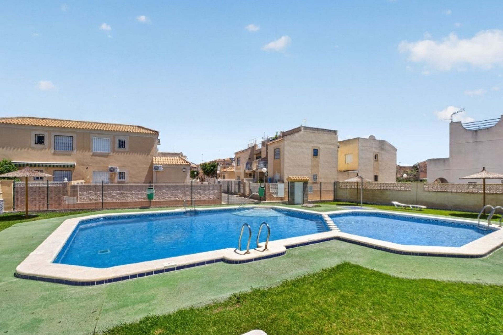 Reventa - Ático - Torrevieja - Doña Ines