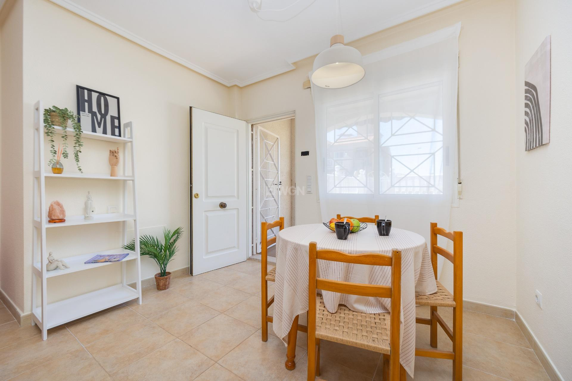 Reventa - Bungalow - Torrevieja - Aguas Nuevas 1