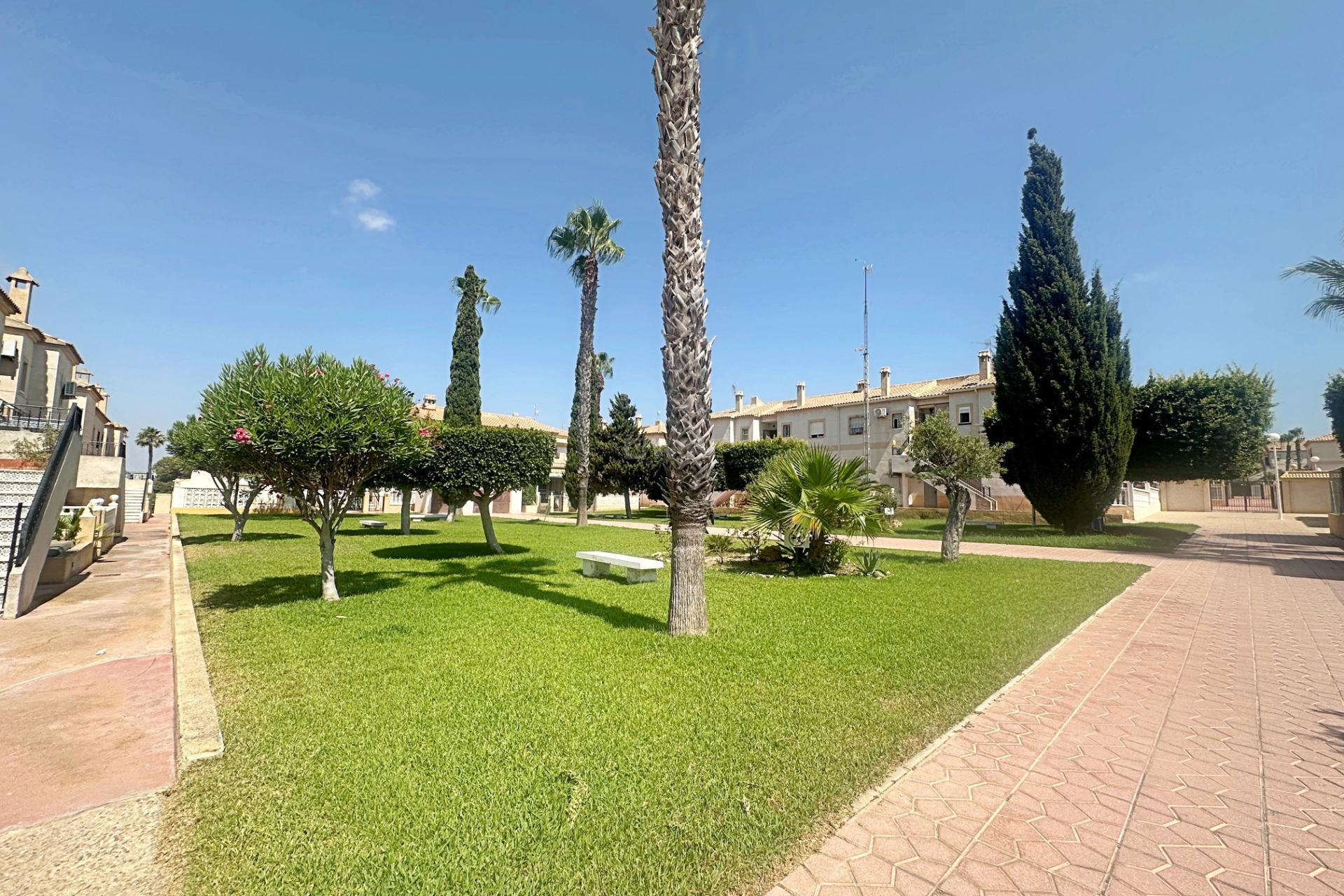 Reventa - Bungalow - Torrevieja - aguas nuevas