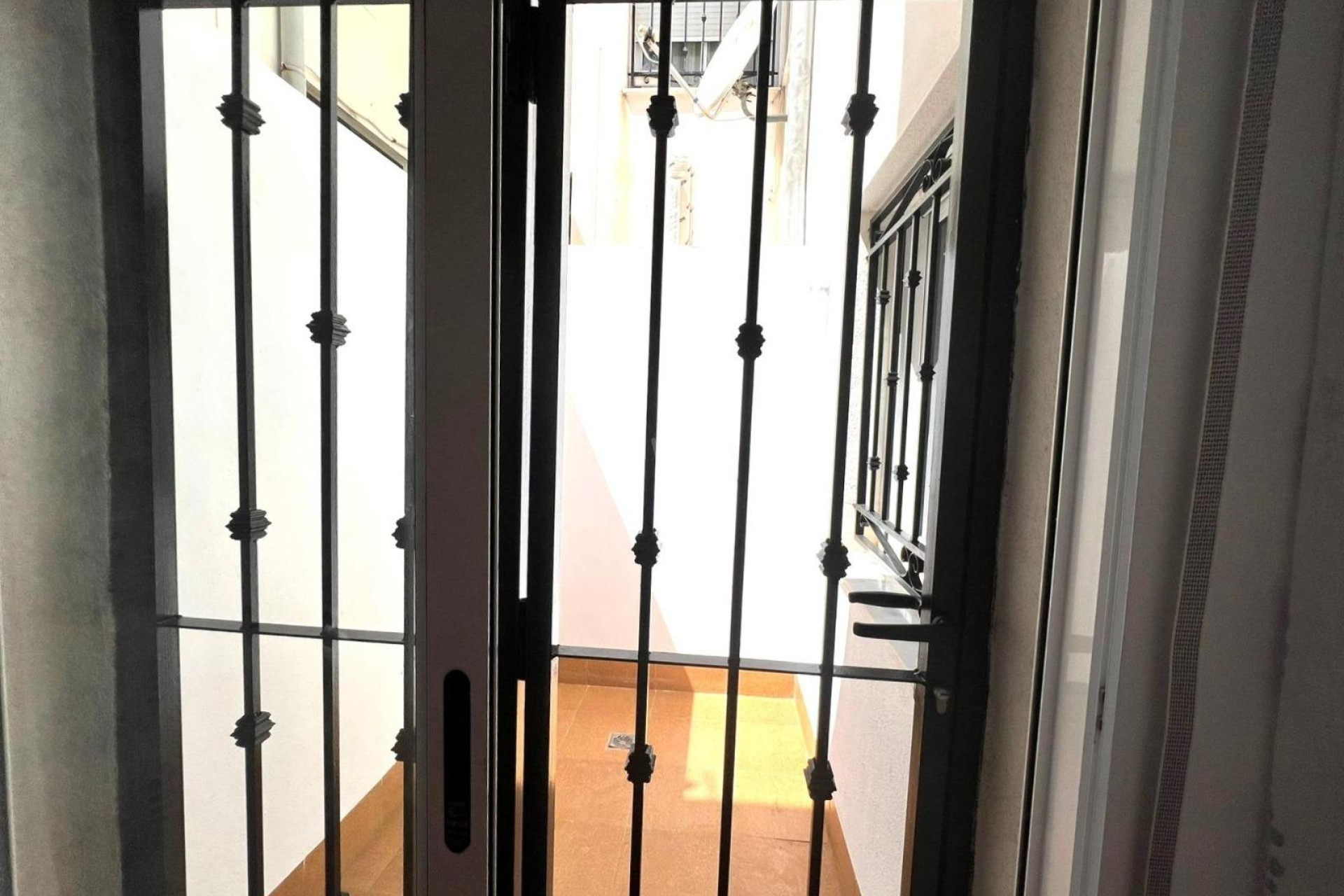 Reventa - Bungalow - Torrevieja - Los Balcones - Los Altos del Edén