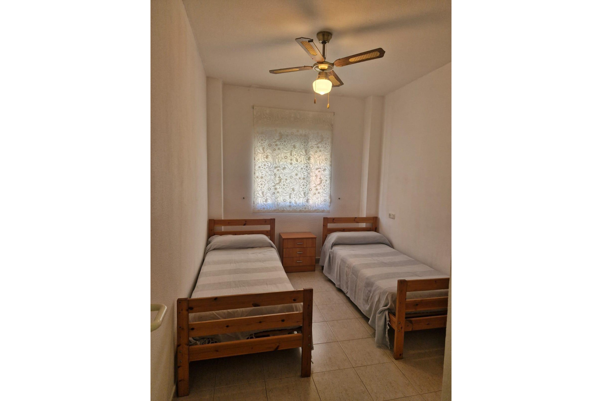 Reventa - Bungalow - Torrevieja - Playa De Los Naufragos