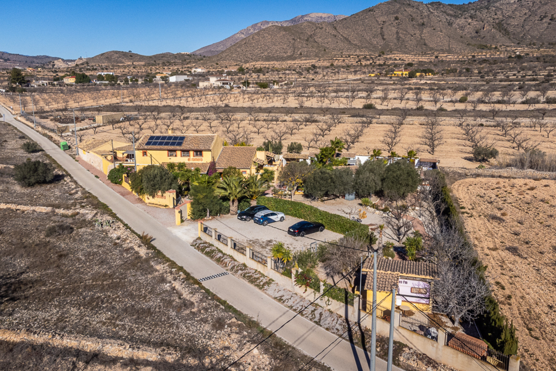 Reventa - Comercial - Hondón de las Nieves - Inland