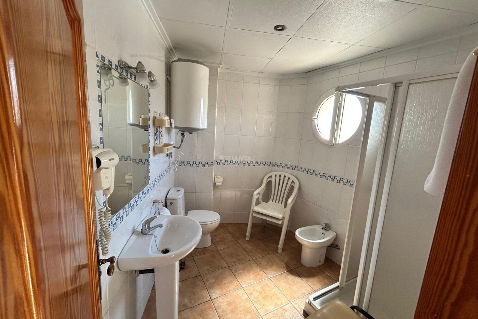 Reventa - Comercial - Los Alcázares - Centro