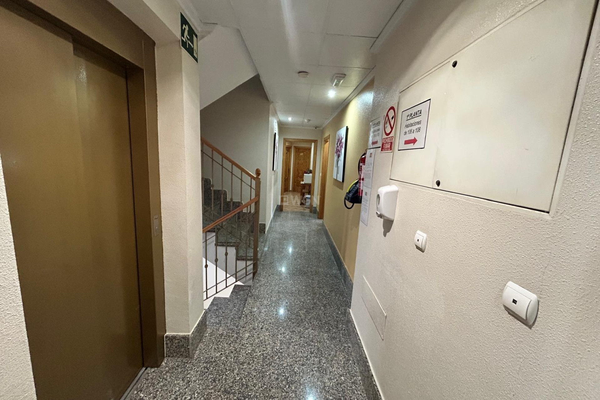 Reventa - Comercial - Los Alcázares - Centro