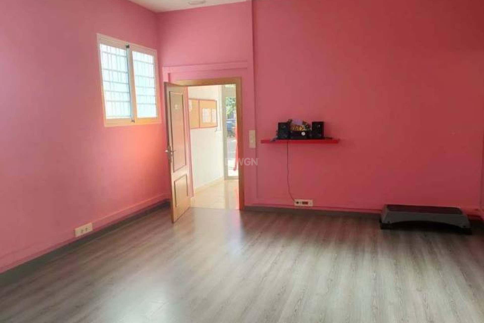 Reventa - Comercial - Murcia - Barrio Del Carmen