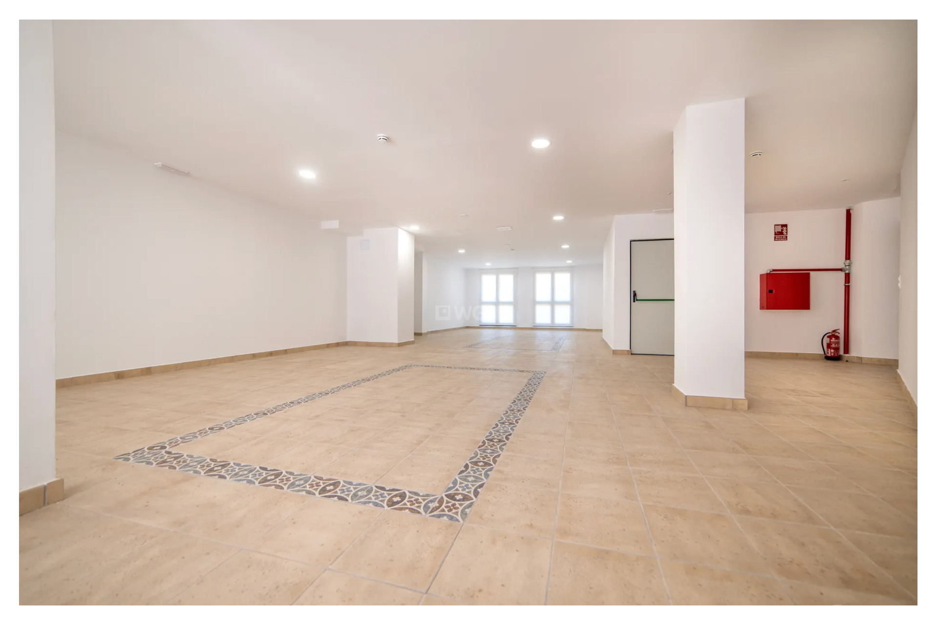 Reventa - Comercial - Quatretondeta - Inland