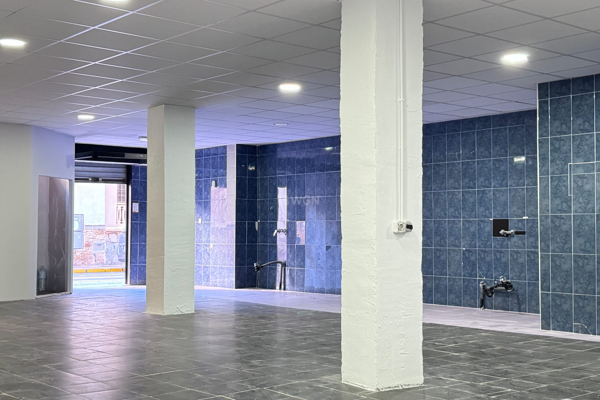 Reventa - Comercial - Torrevieja - Costa Blanca