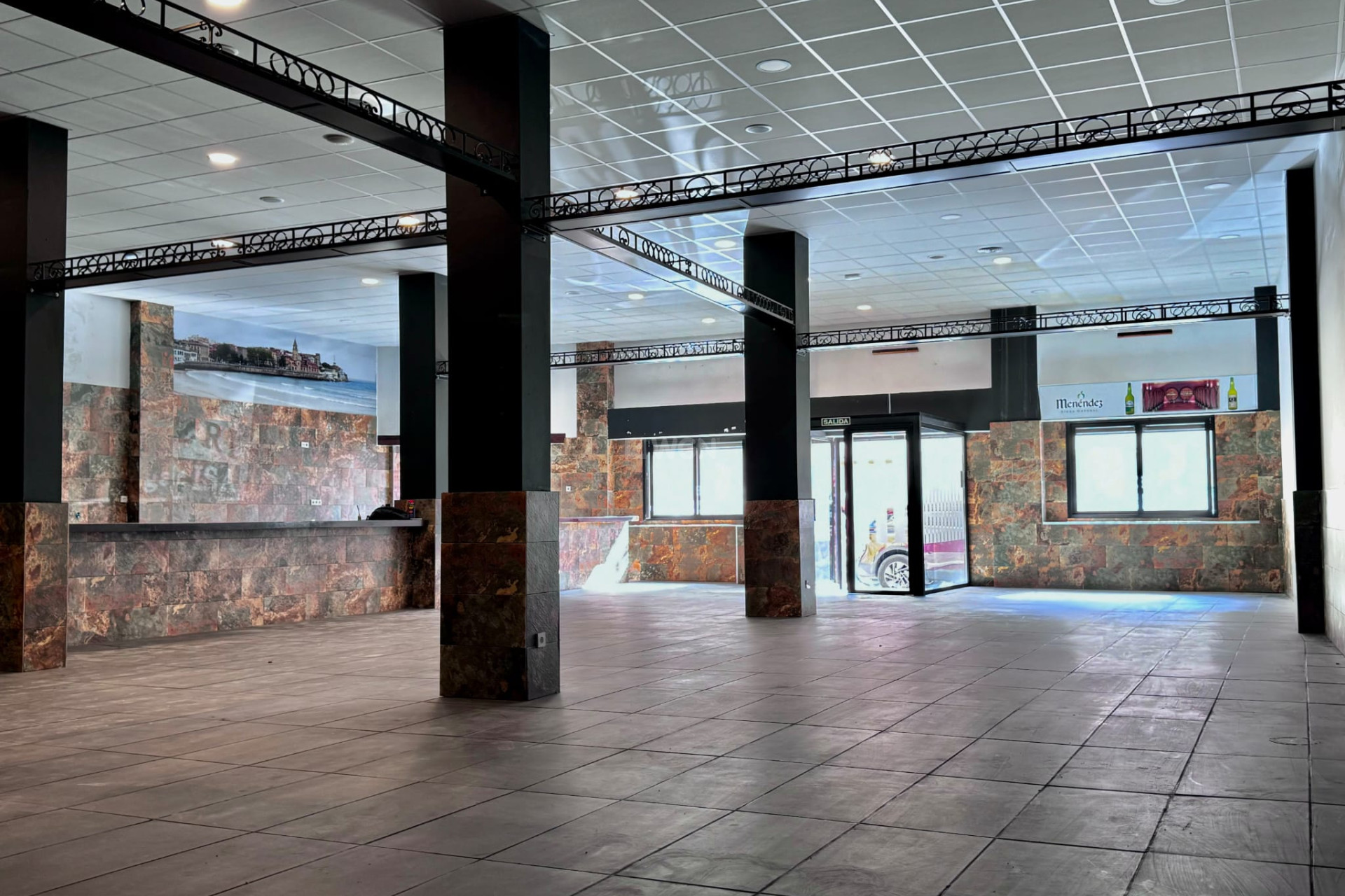 Reventa - Comercial - Torrevieja - Costa Blanca