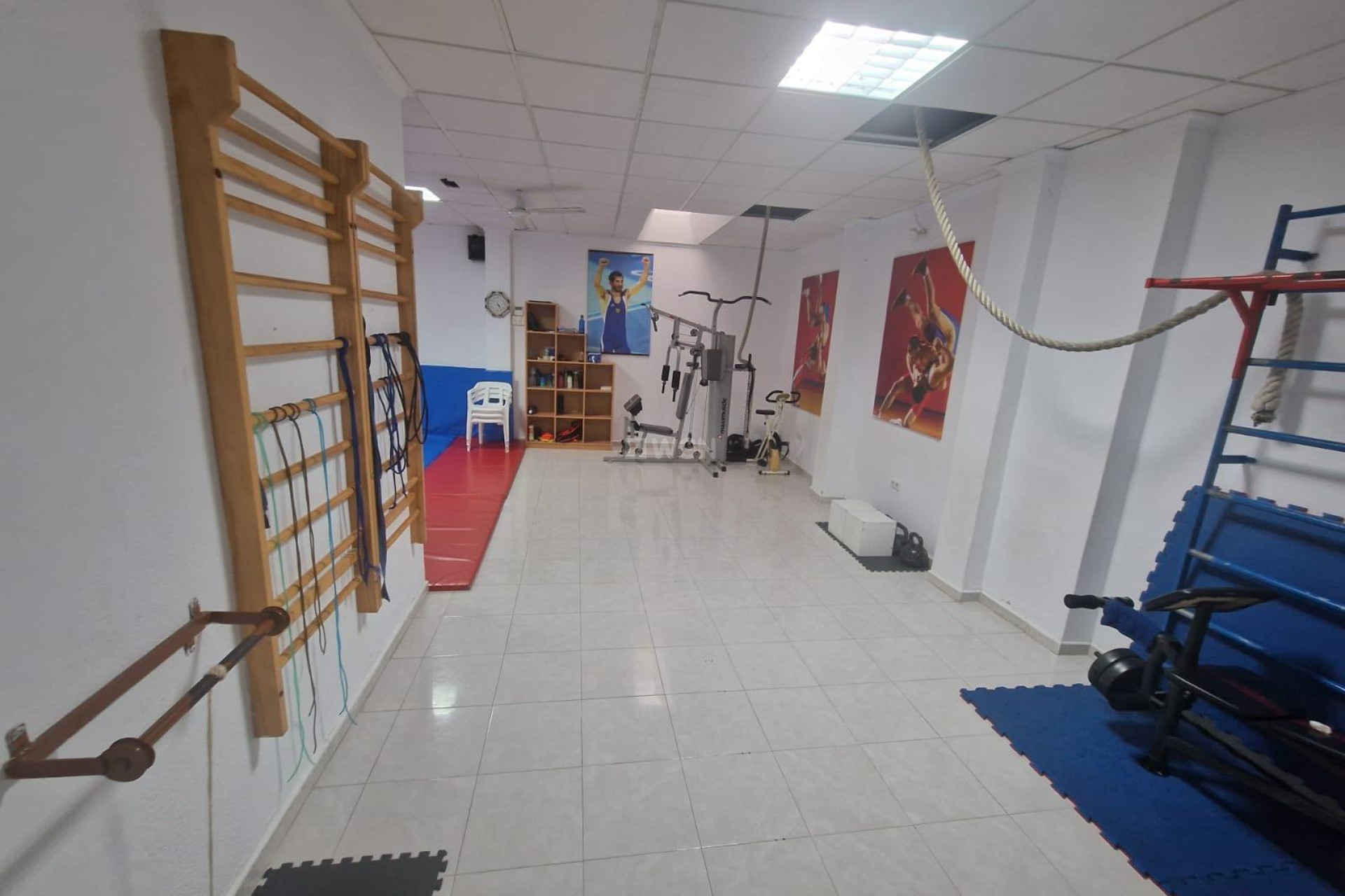 Reventa - Comercial - Torrevieja - Estacion De Autobuses