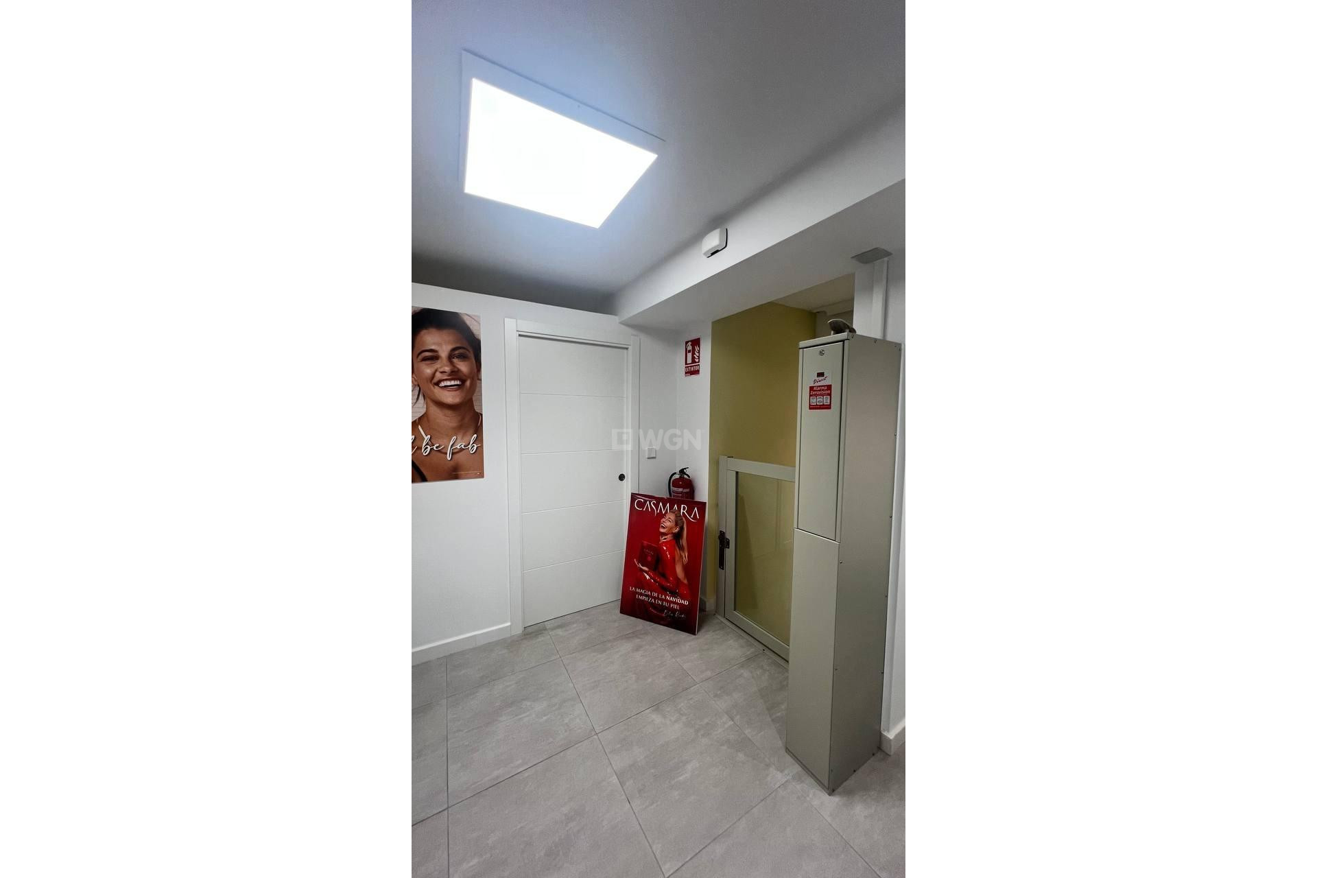 Reventa - Comercial - Torrevieja - Puerto Deportivo