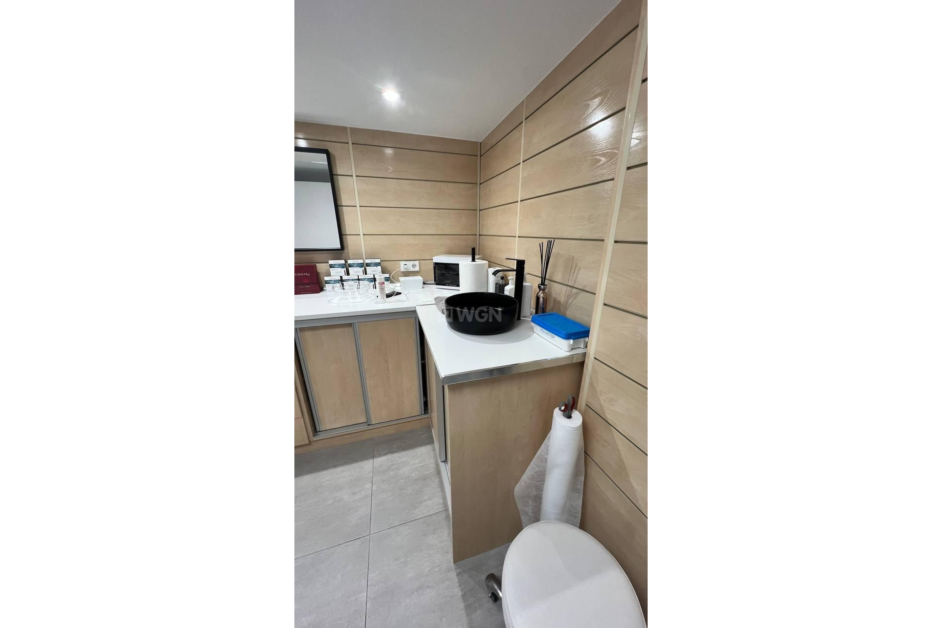 Reventa - Comercial - Torrevieja - Puerto Deportivo