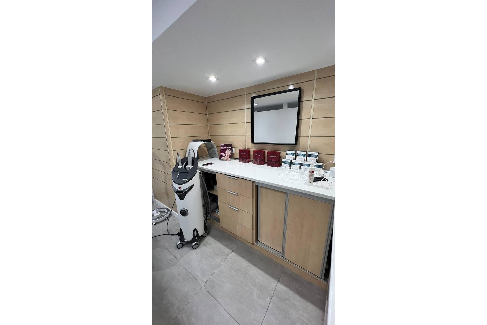 Reventa - Comercial - Torrevieja - Puerto Deportivo